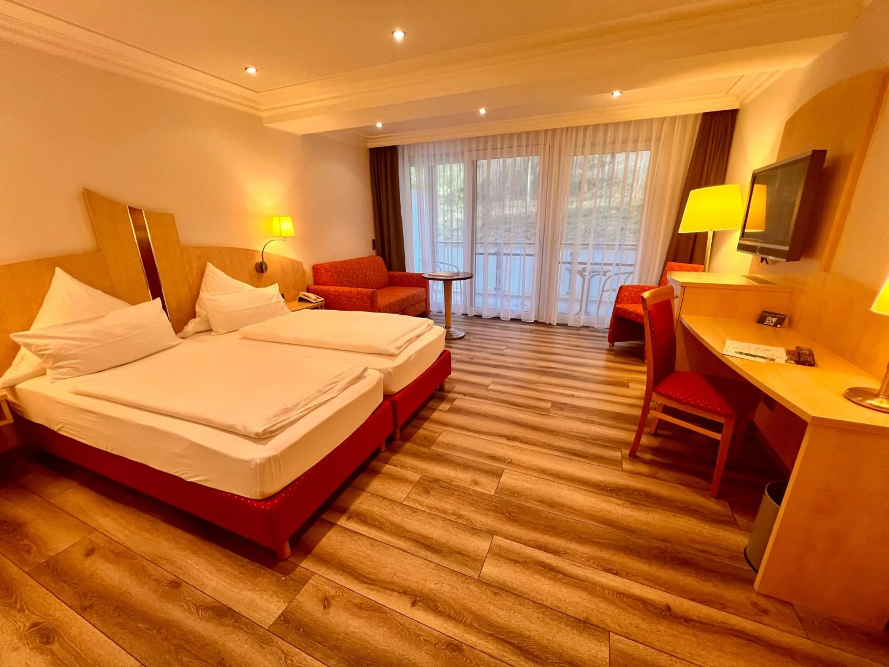 Photo of the whole room, Bed in Landhotel Heimathenhof