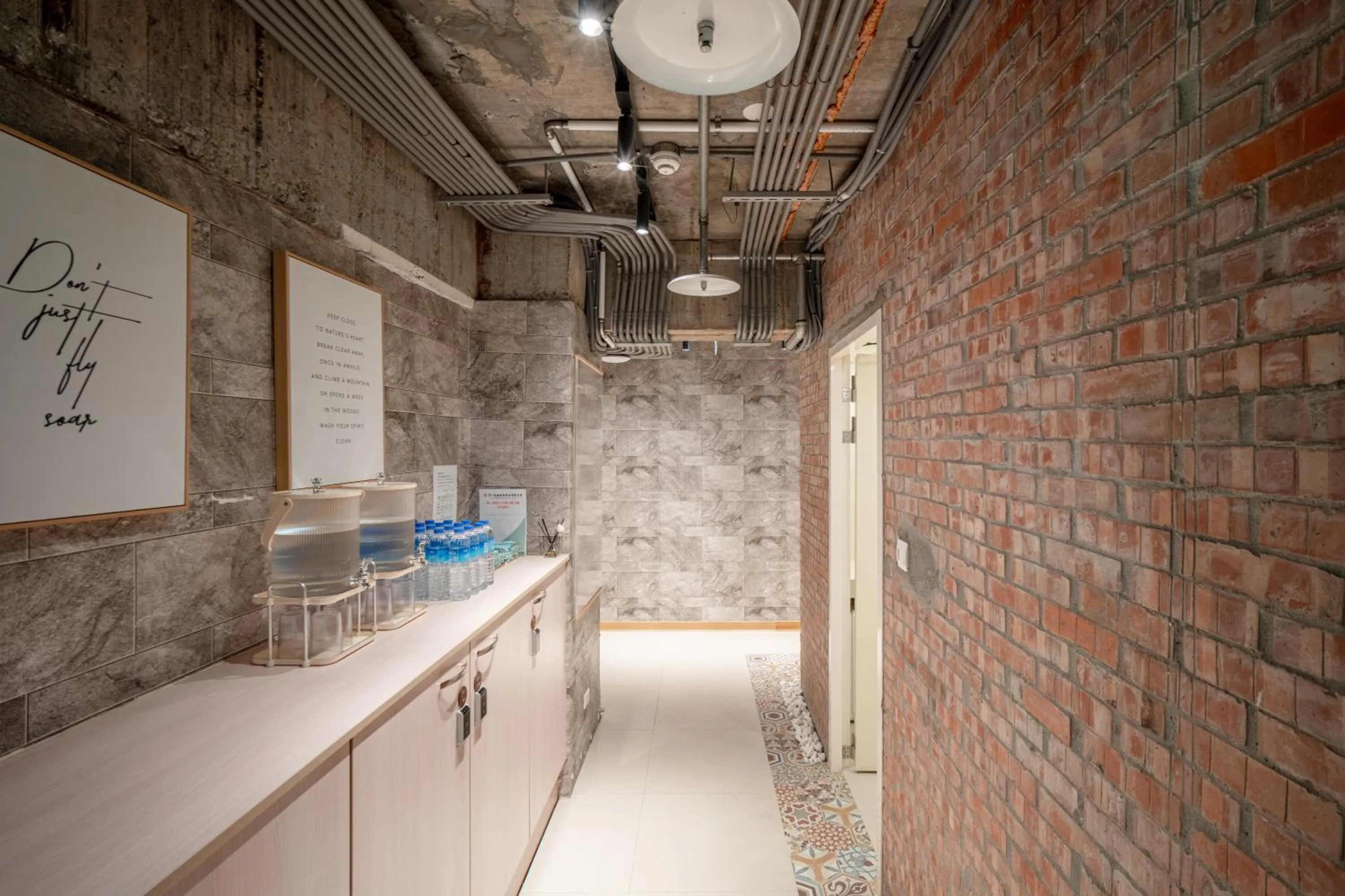 On site in 慶爾喜旅館長沙館Cheers Loft Self Check-in Hotel