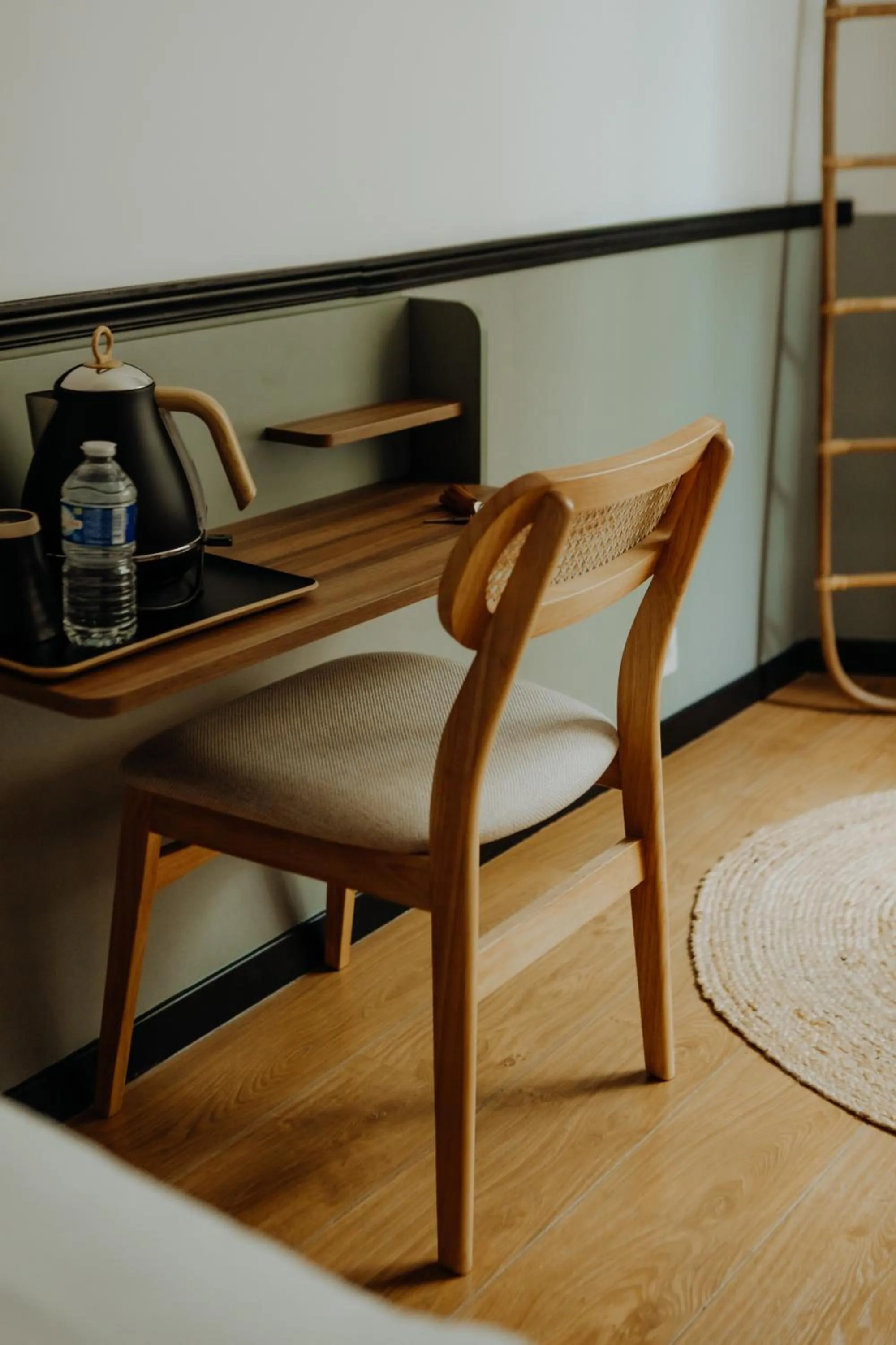 hair dresser in Maison Urbaine