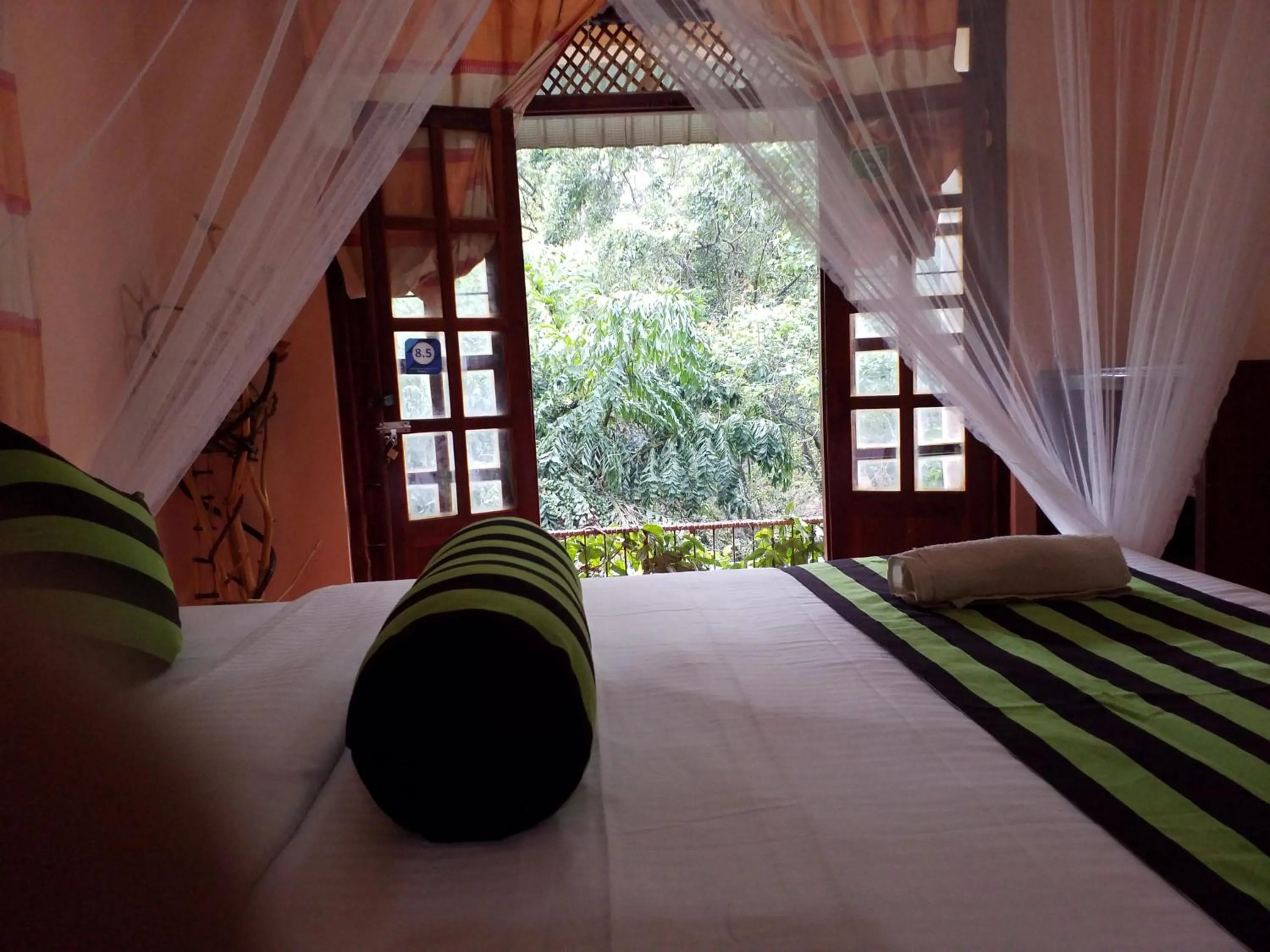 Photo of the whole room, Bed in Ella Green Cottages