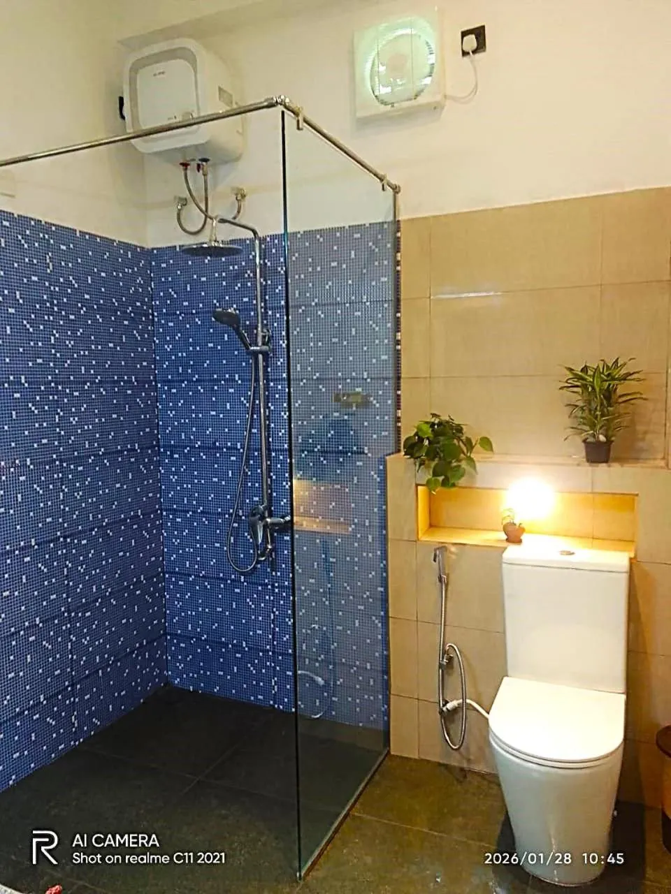 Shower in Ella Green Cottages