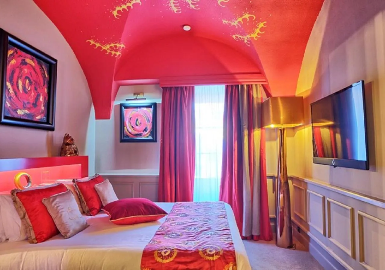 Photo of the whole room, Bed in Le Stelsia Resort