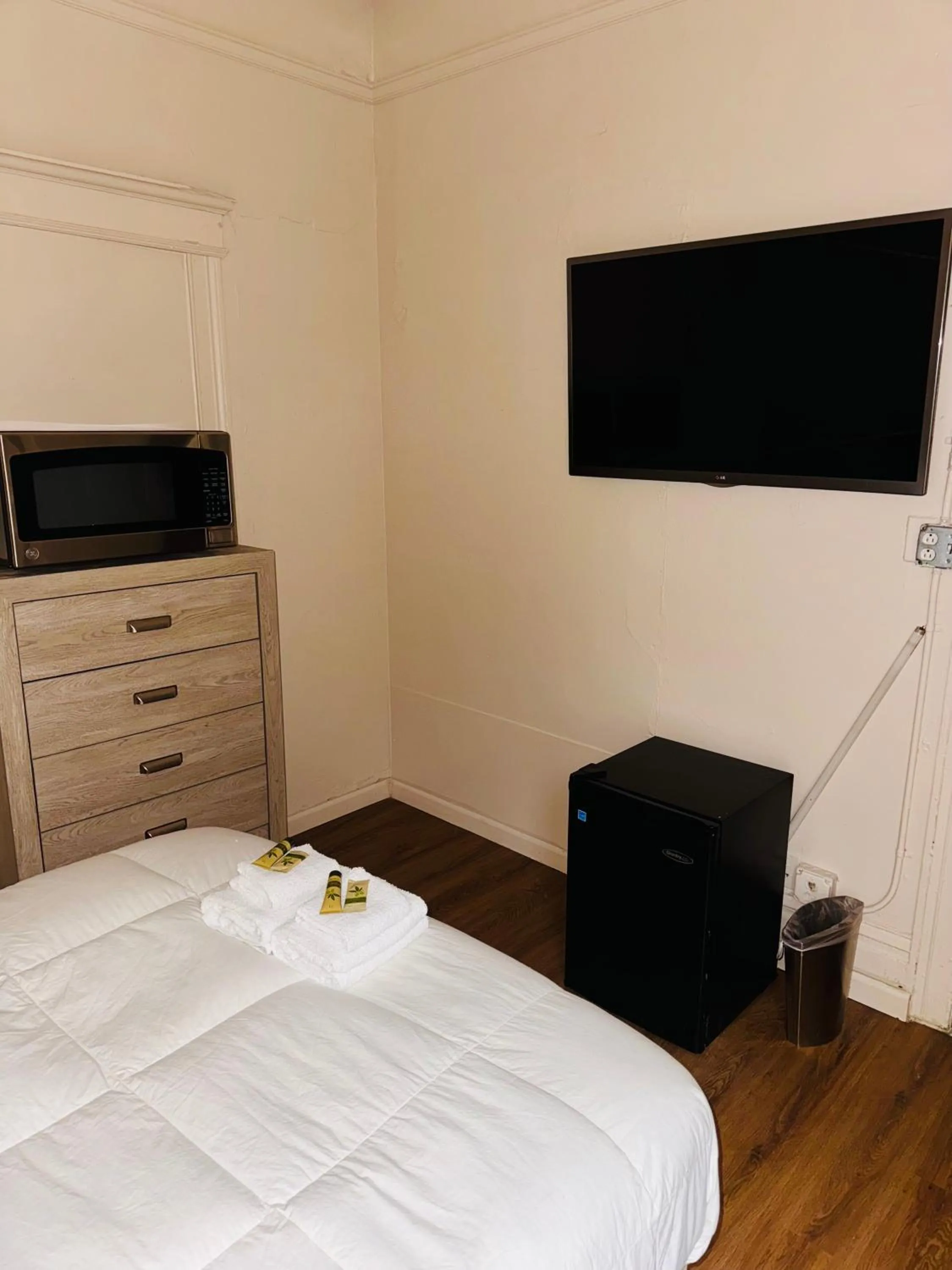 Bed in Riviera Hotel