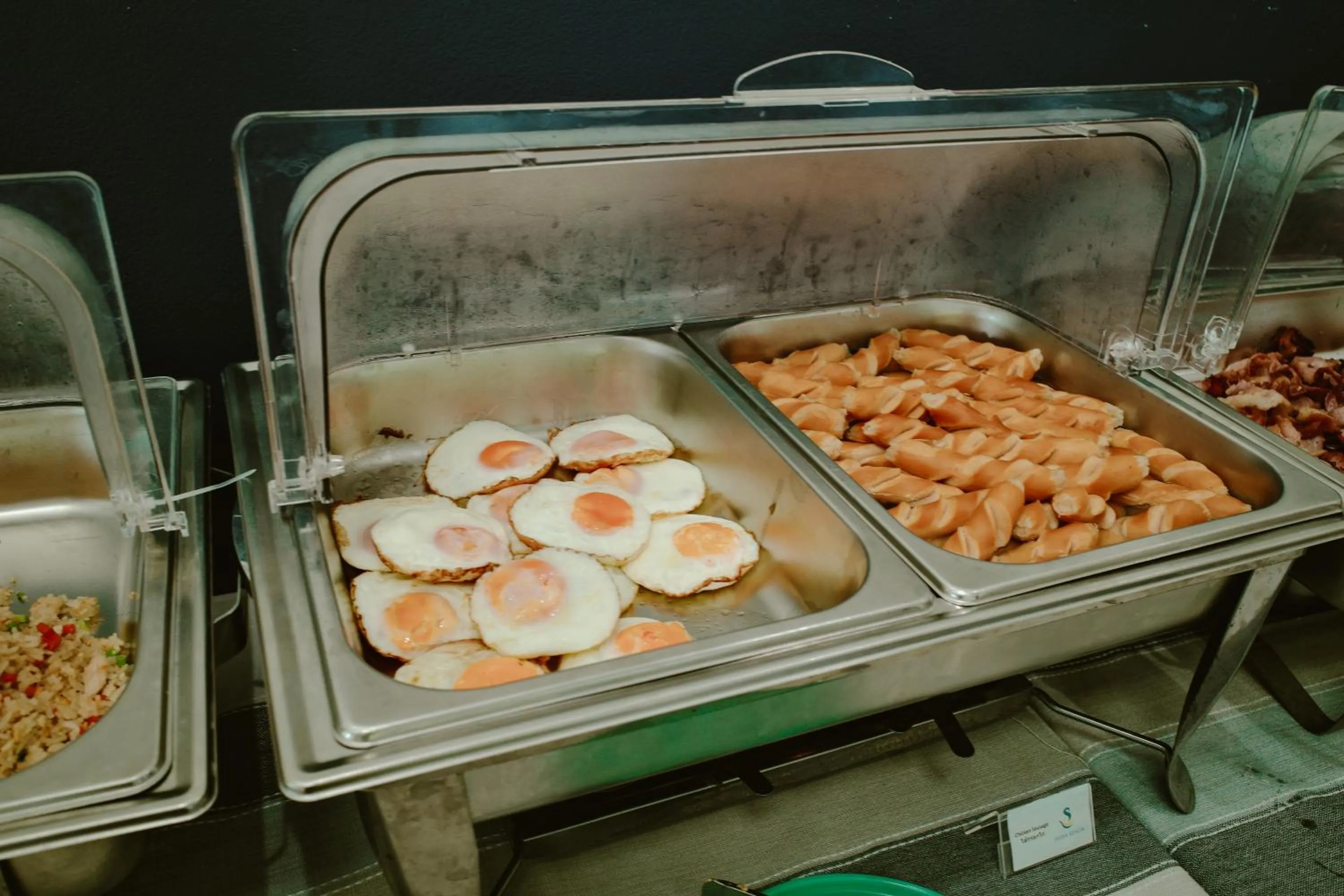 Breakfast in Seava Beach