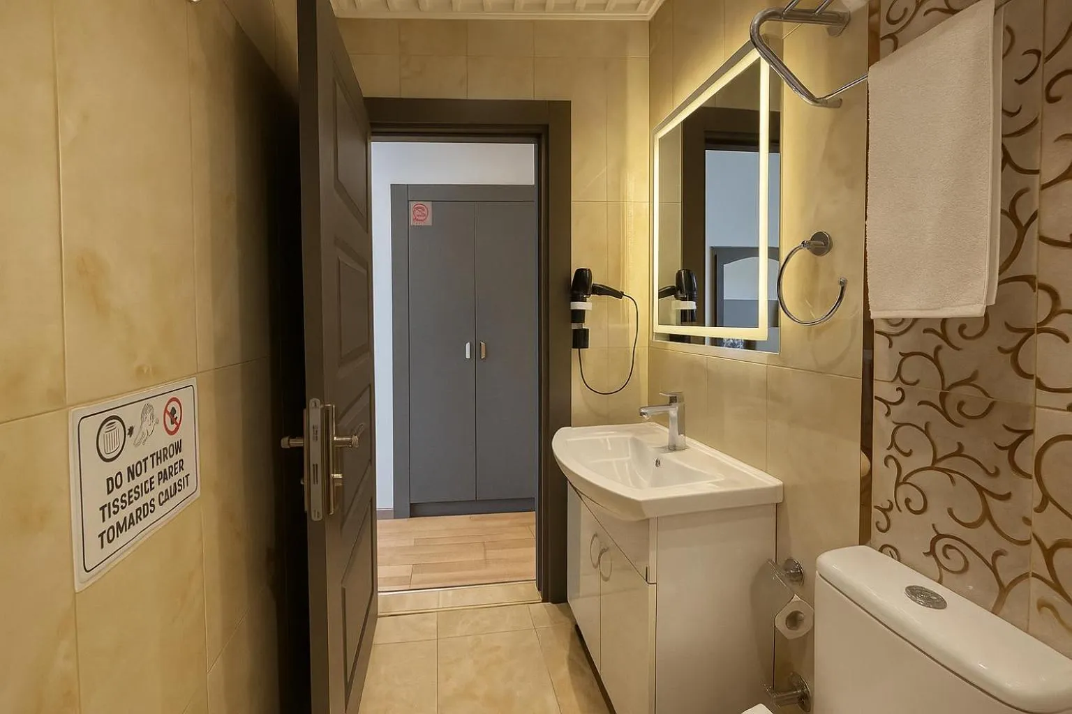 Bathroom in Blue Istanbul Hotel Taksim