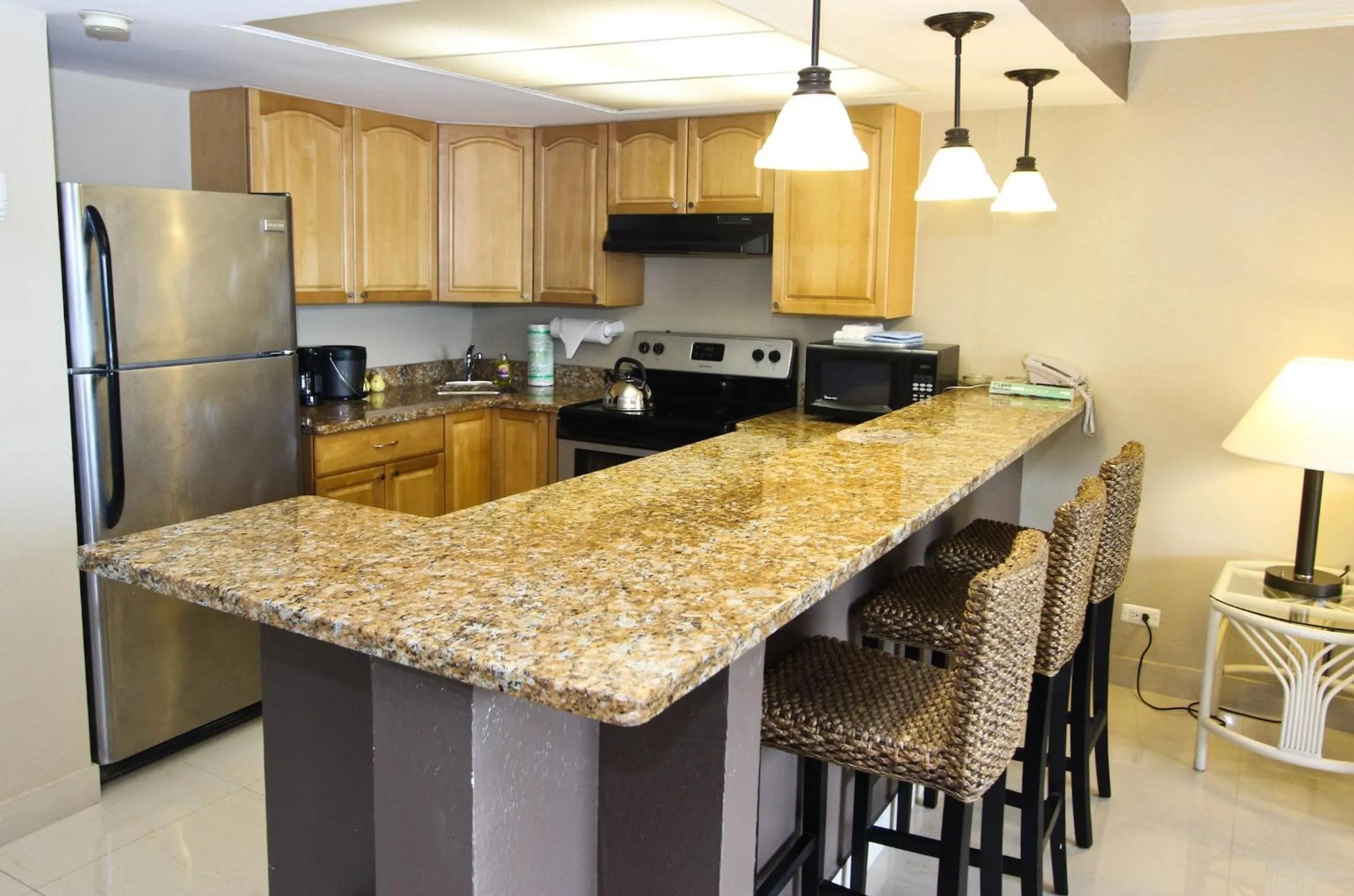 Kitchen or kitchenette in Ocean Reef Yacht Club & Resort