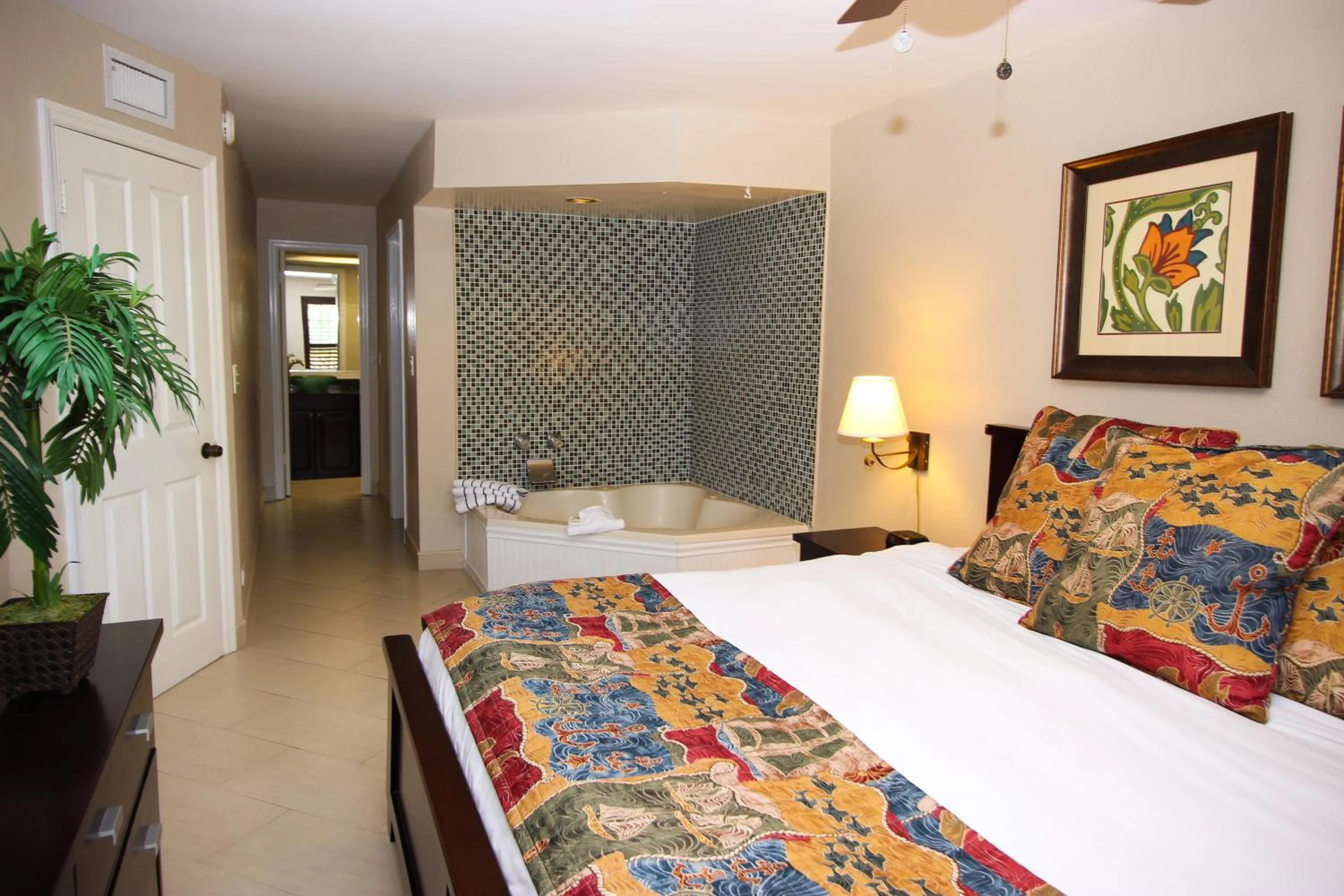 Bedroom, Bed in Ocean Reef Yacht Club & Resort
