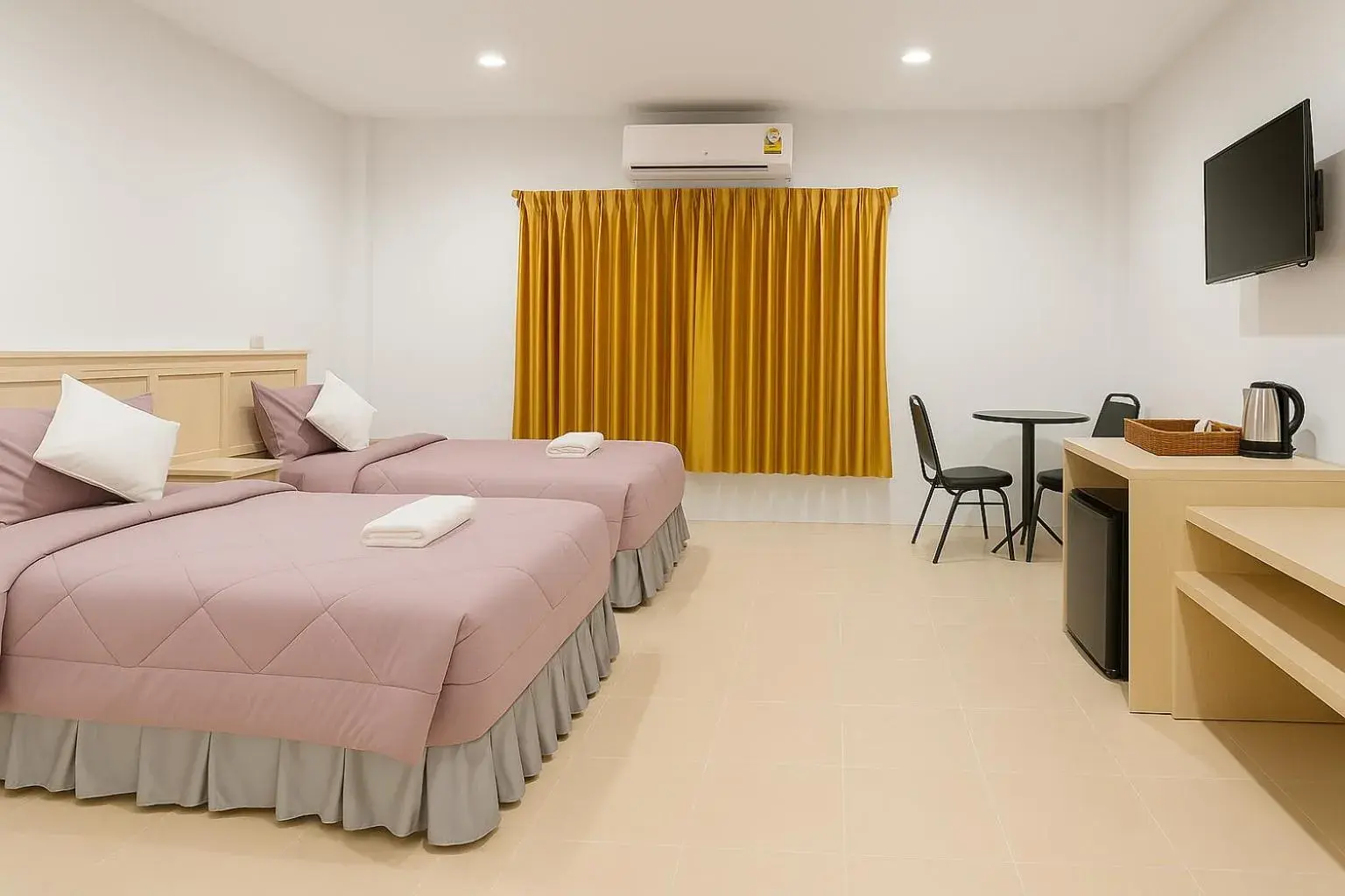 Standard Twin Room in Srisuksan Klong Muang Beach Standard Twin Room in Srisuksan Klong Muang Beach