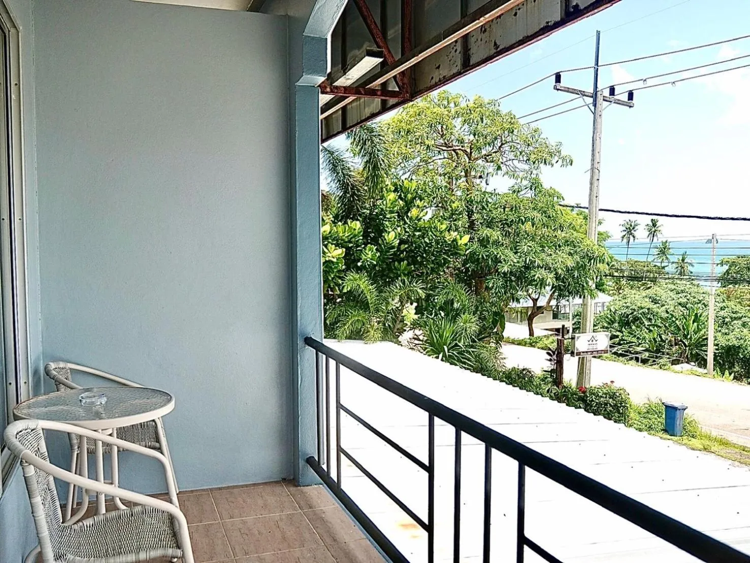 Balcony/Terrace in Srisuksan Klong Muang Beach
