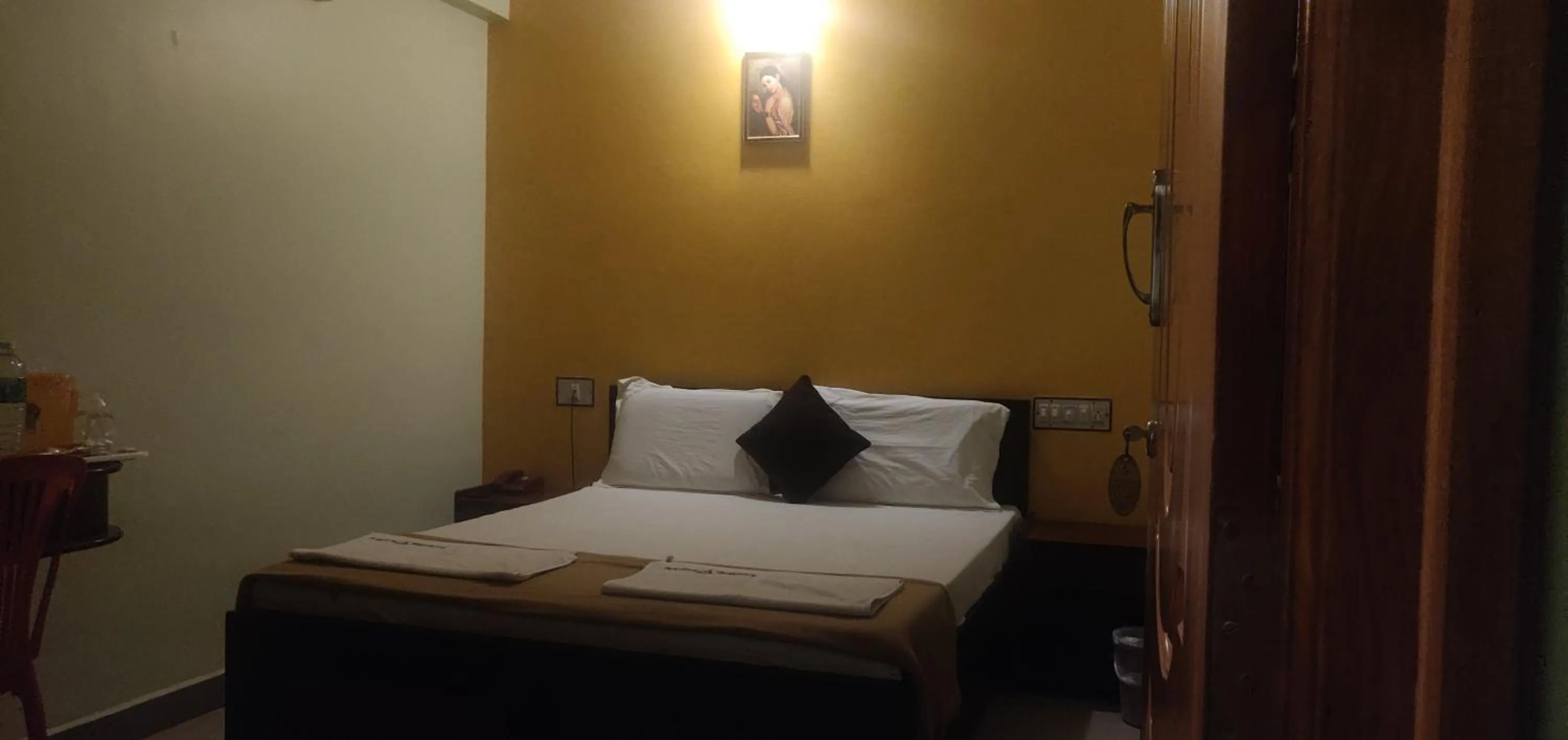 Bedroom, Bed in Arudhra Residency