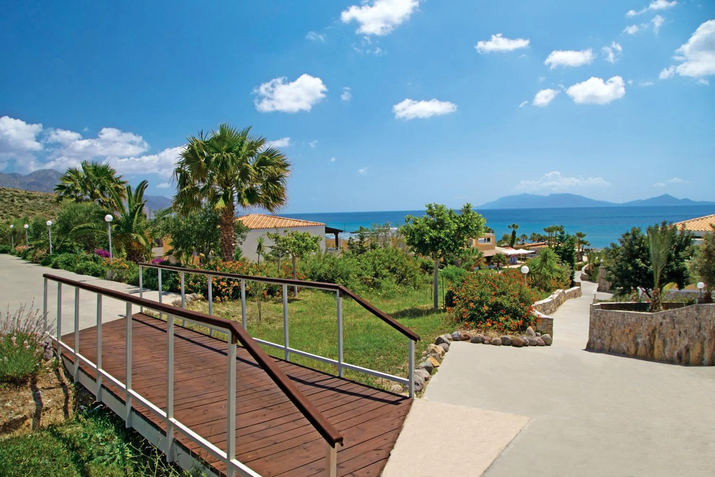 Garden in Grand Blue Beach Hotel