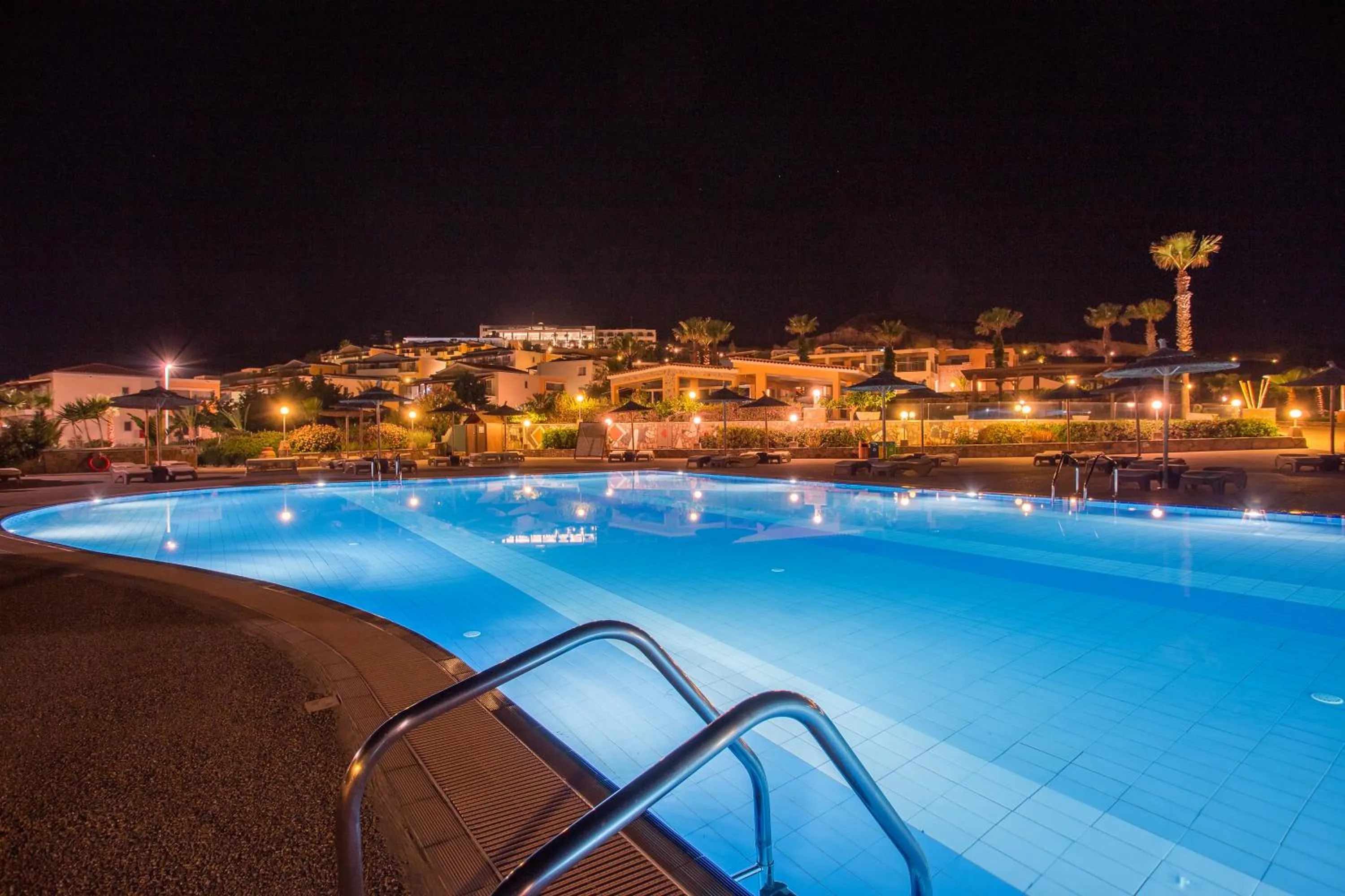 Night in Grand Blue Beach Hotel