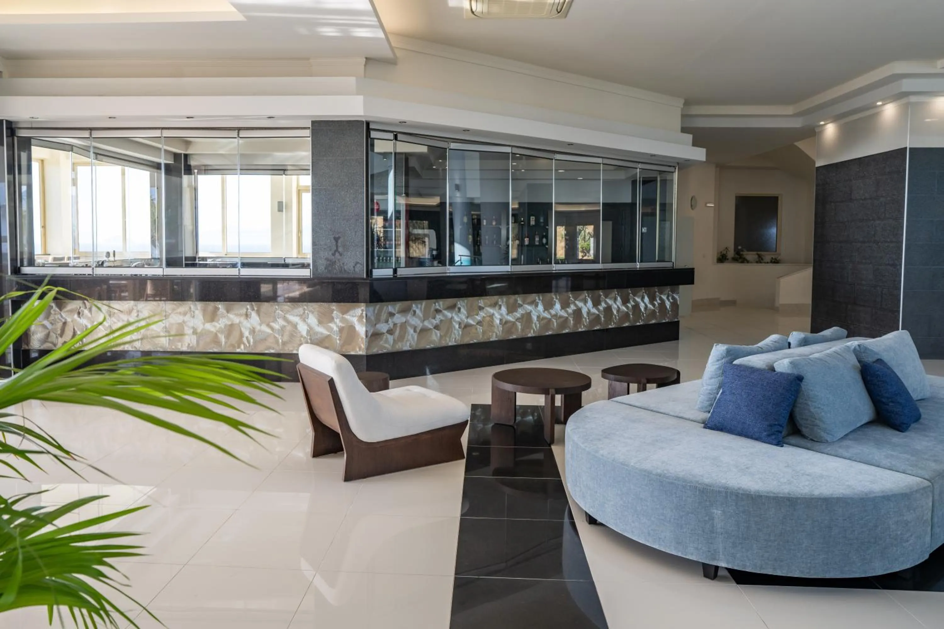 Grand Blue Beach Hotel