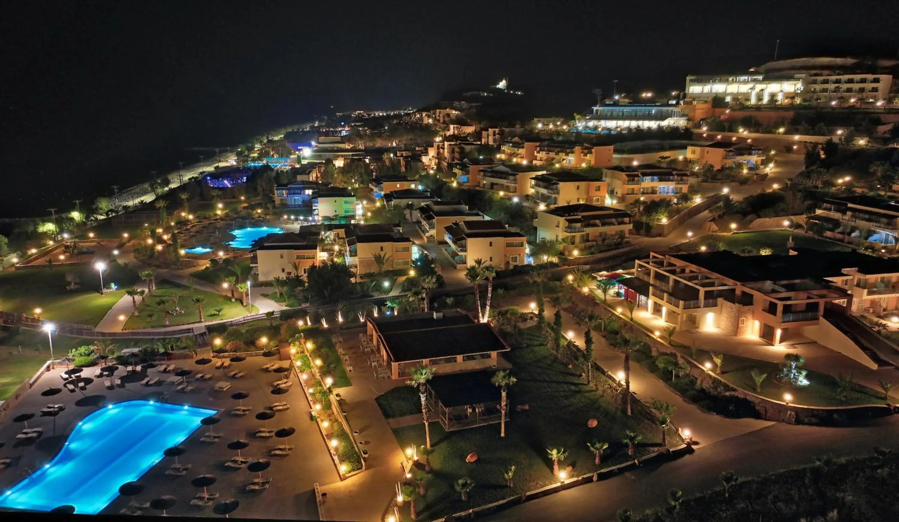 Property building in Grand Blue Beach Hotel