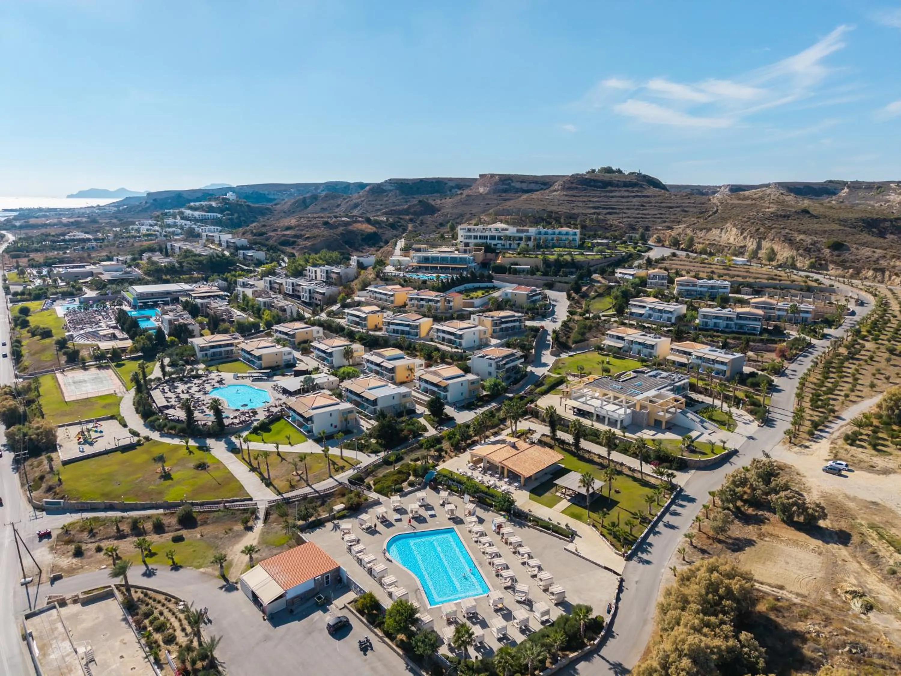 Grand Blue Beach Hotel