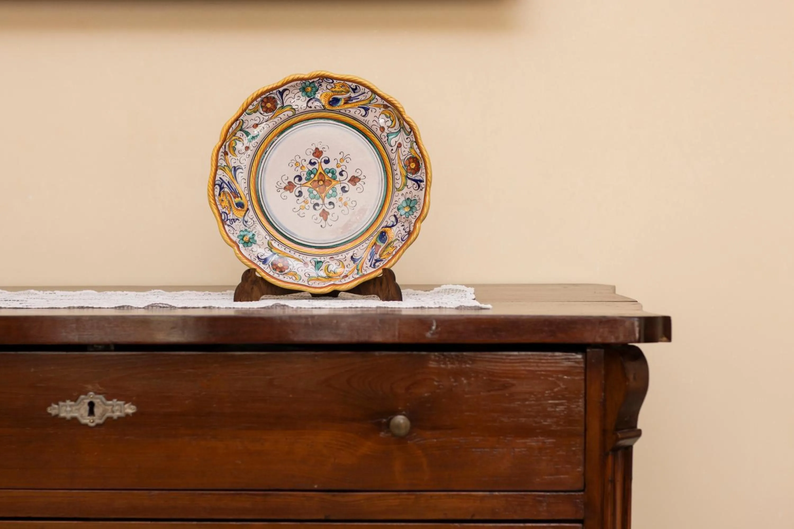 Decorative detail in Corte dei Nobili