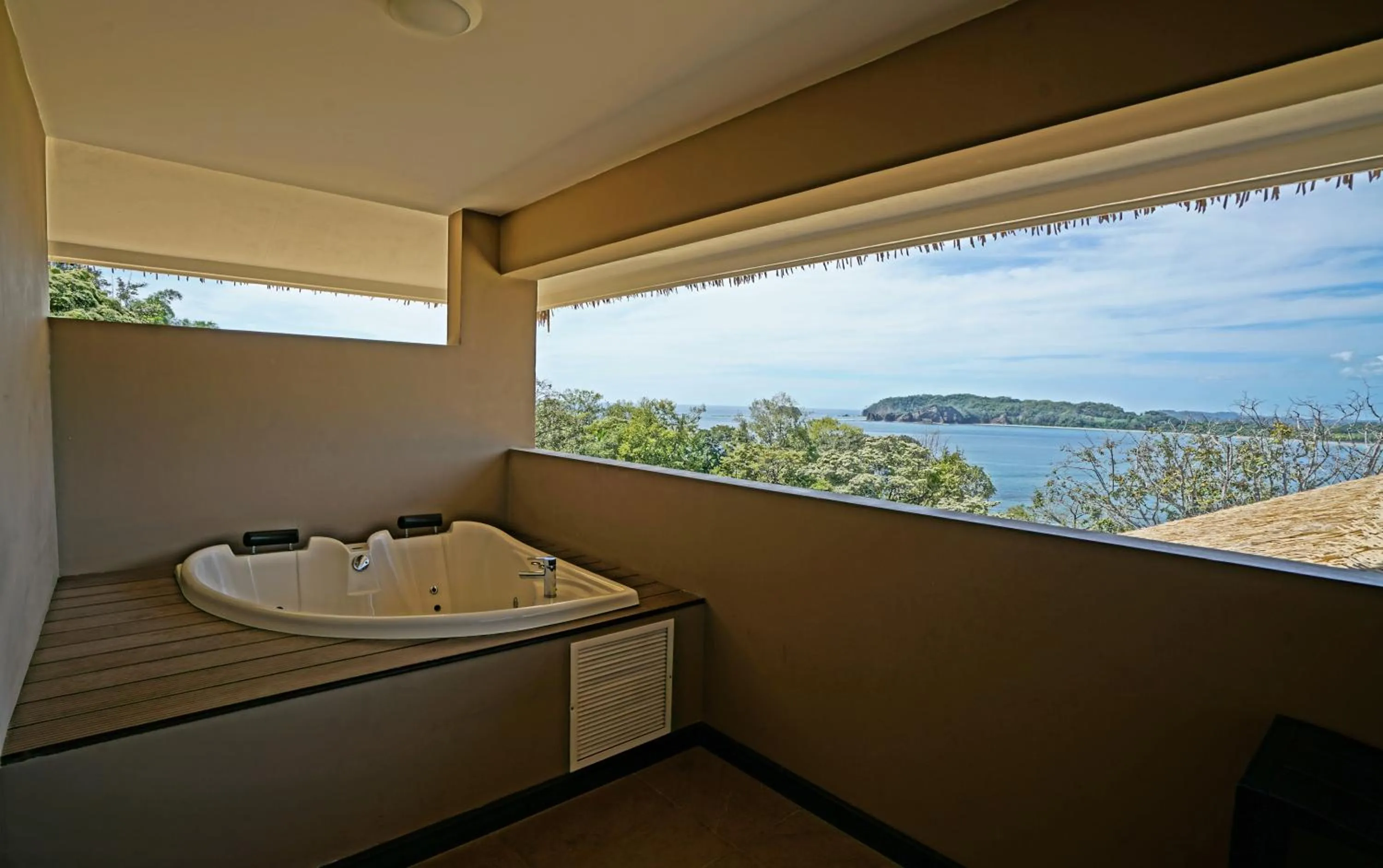 Balcony/Terrace in Nammbú Beach Front Bungalows