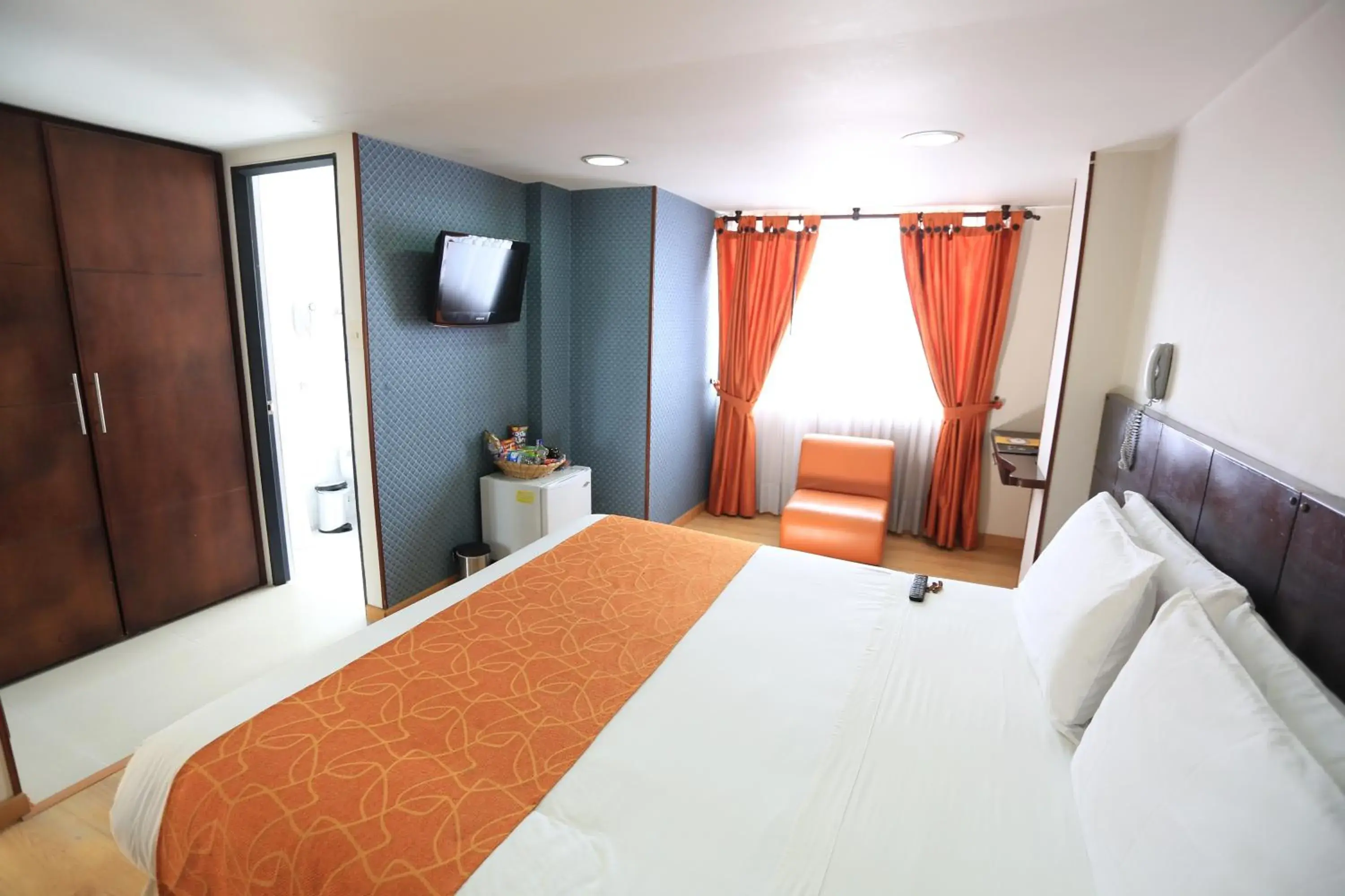 Superior Double Room - single occupancy in Hotel Plaza Muisca Superior Double Room - single occupancy in Hotel Plaza Muisca