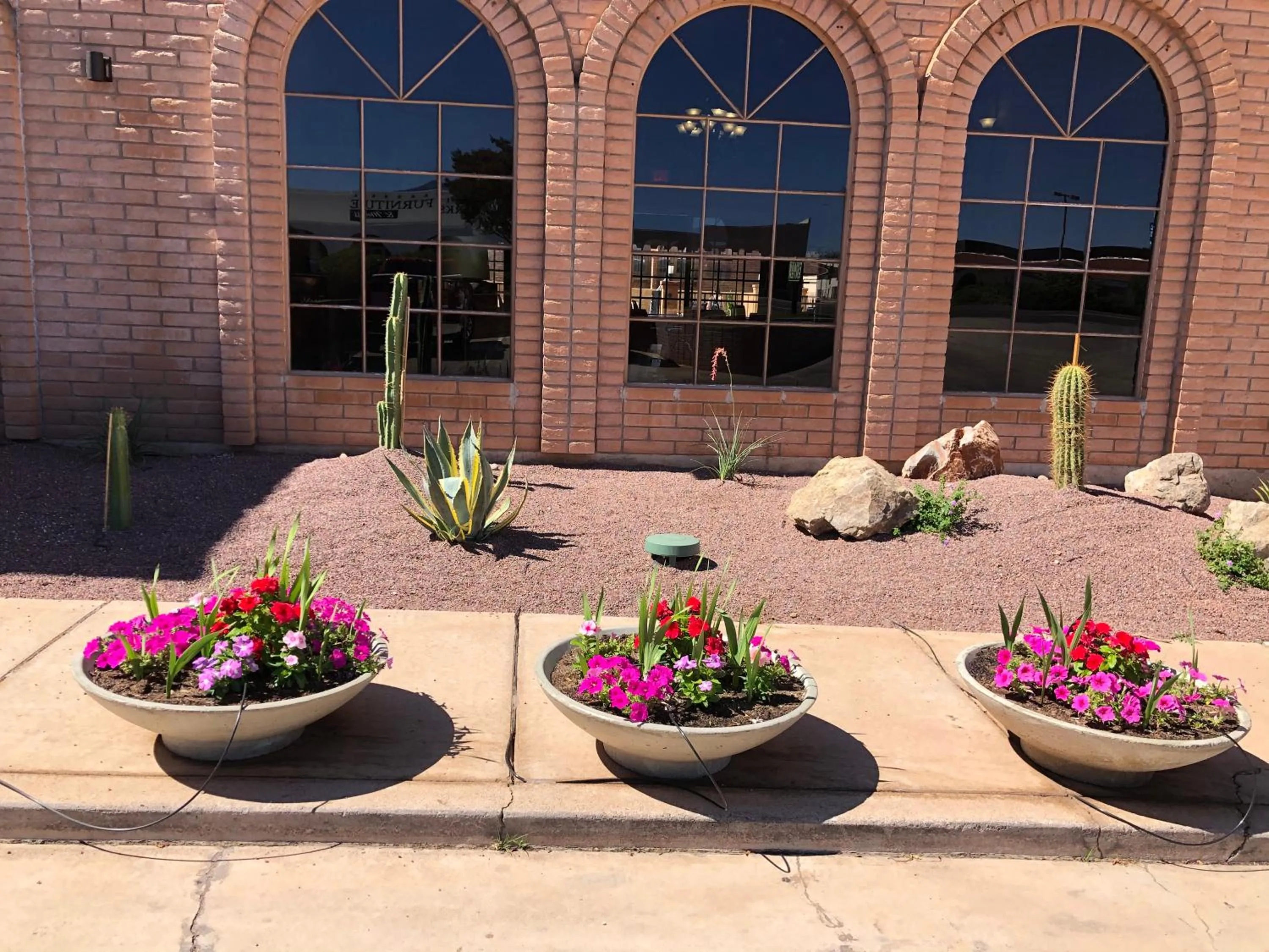 Property building in Clarion Inn