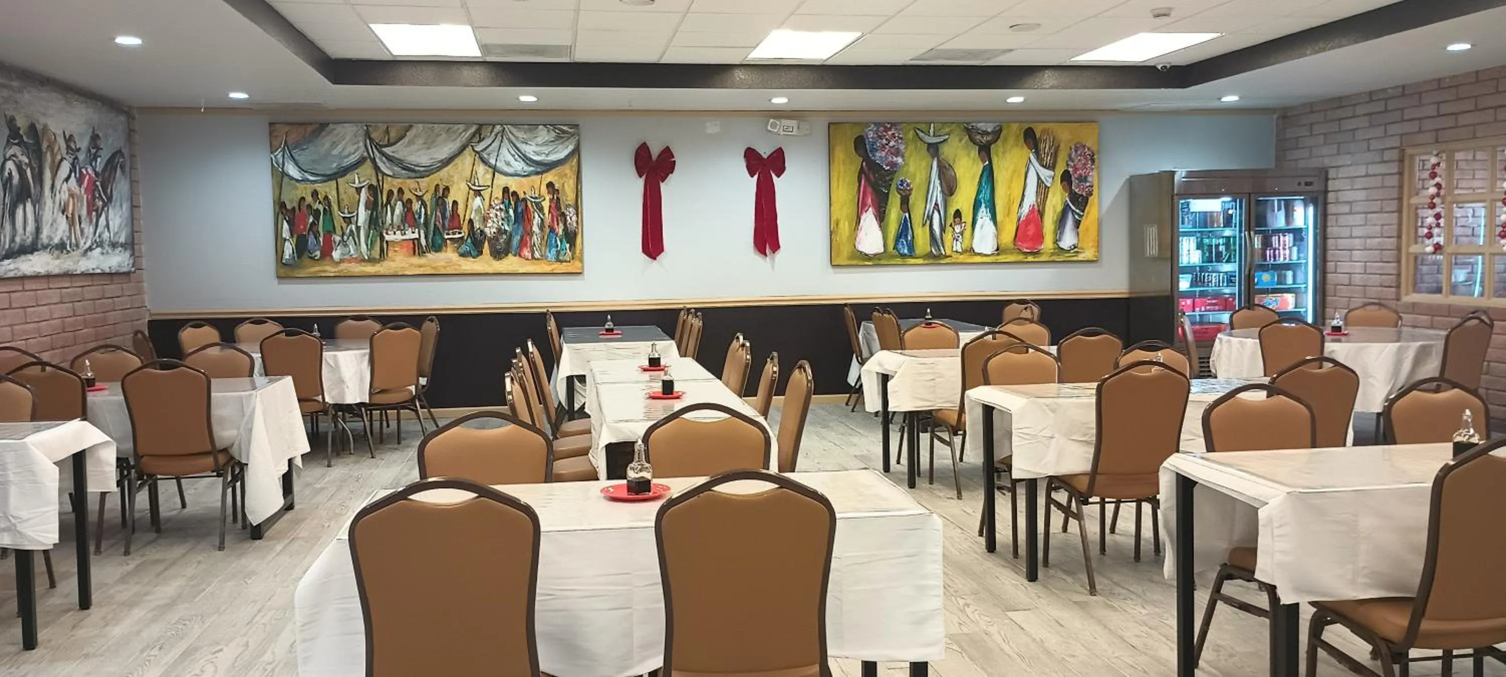 Restaurant/places to eat in Clarion Inn