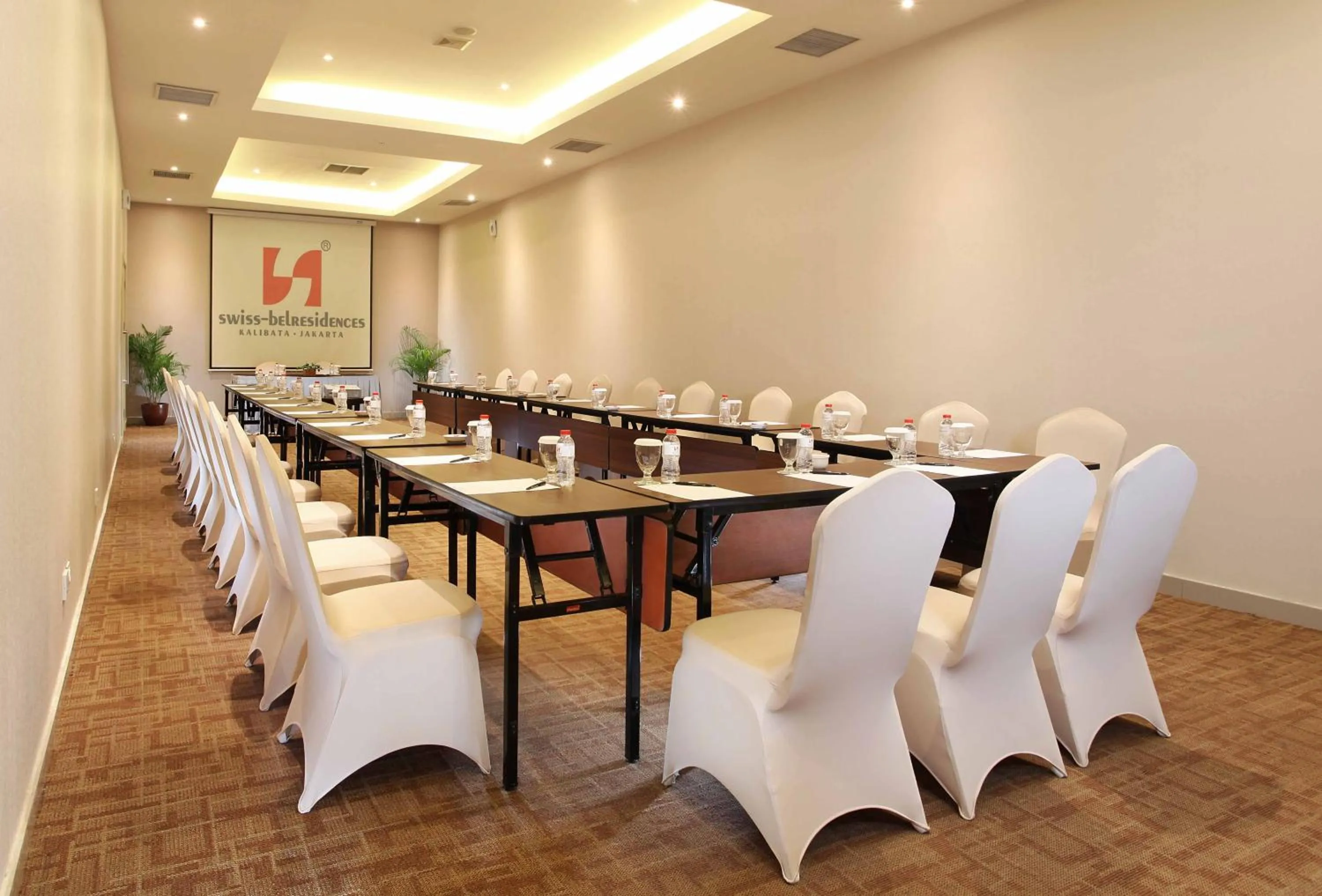 Business facilities in Swiss-Belresidences Kalibata
