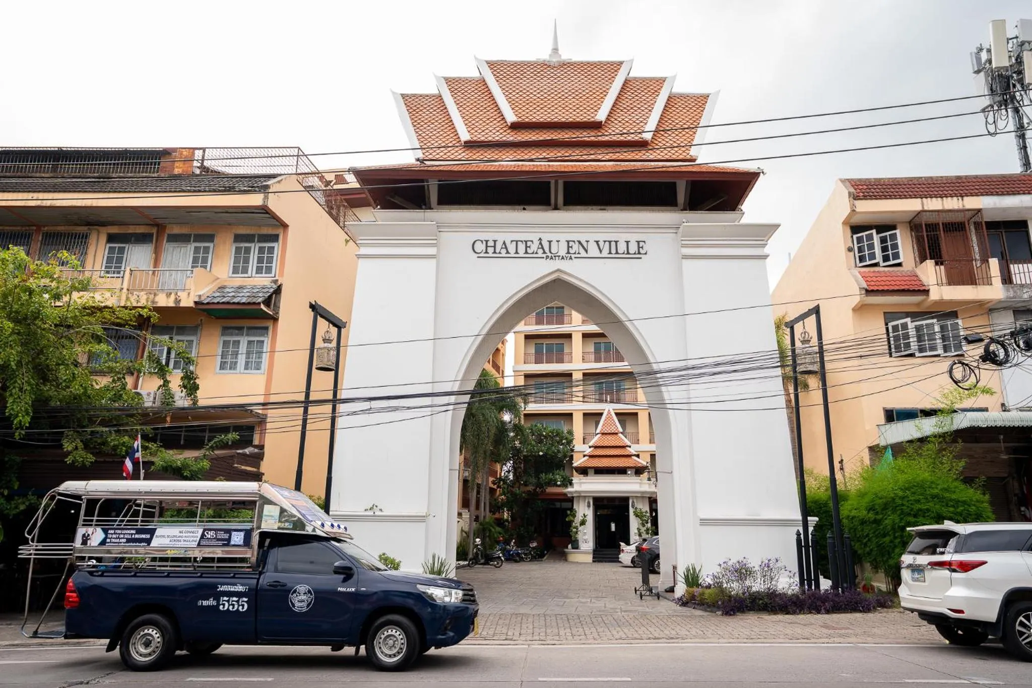 Property building in Sunday Chateau En Ville - Pattaya