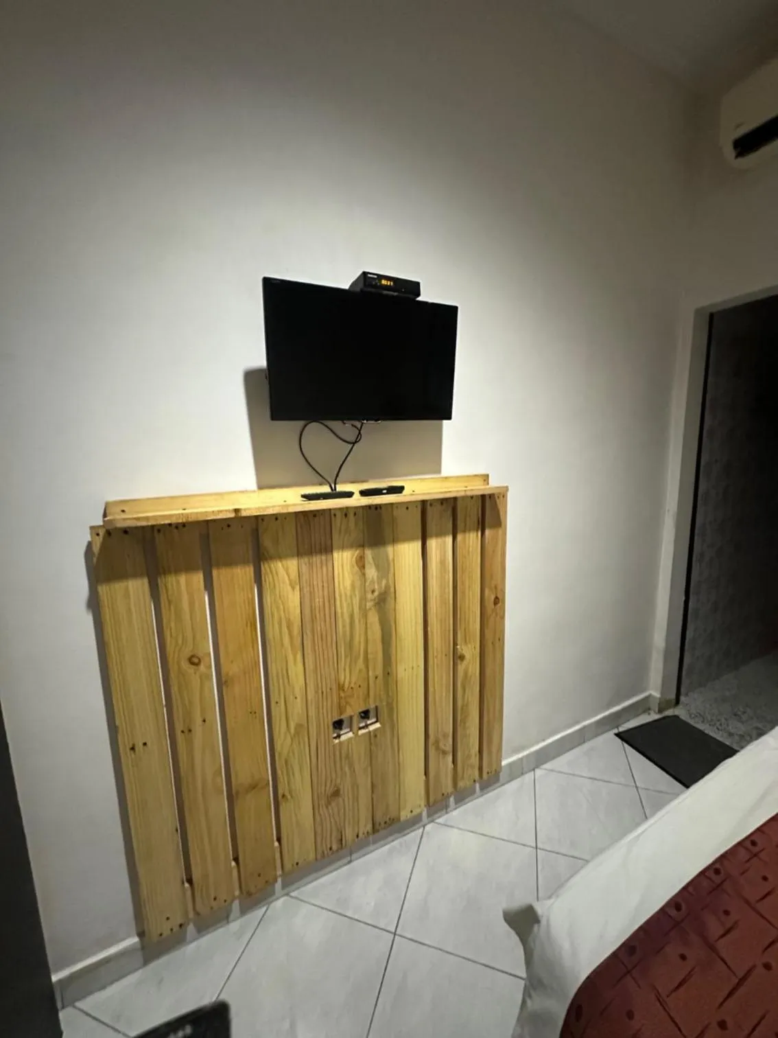 Bed in Sari Buana Bed & Breakfast