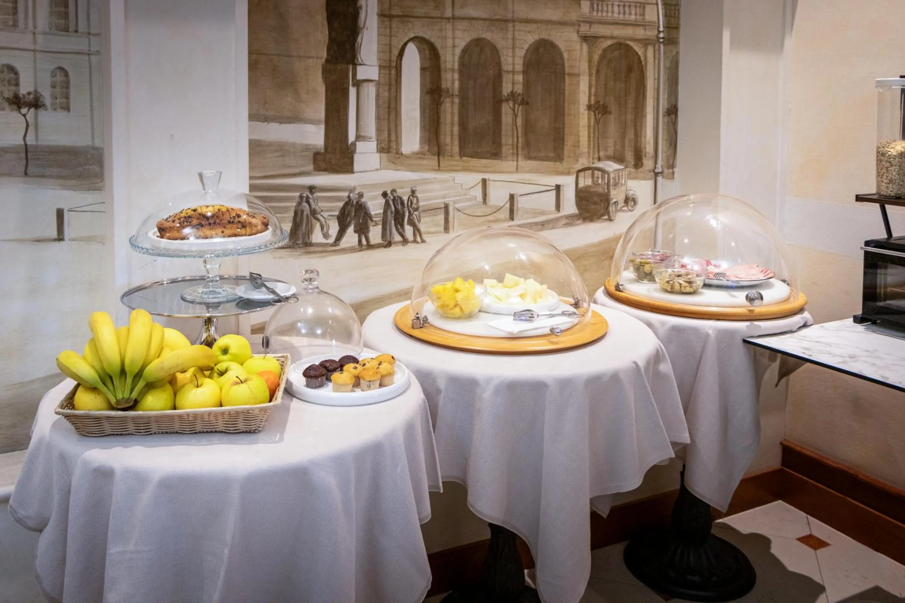 Breakfast in Hotel San Clemente