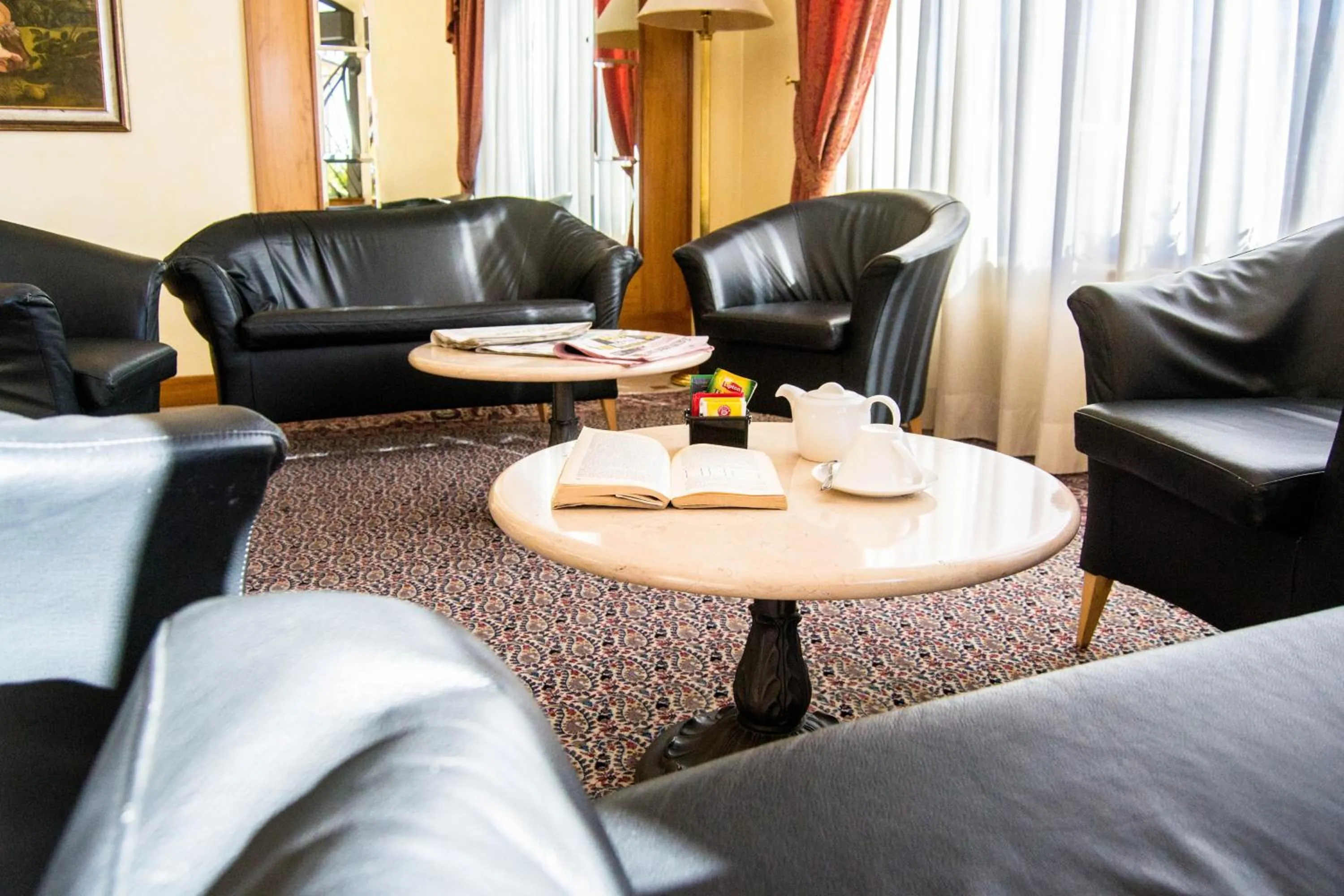 Lobby or reception in Hotel San Clemente