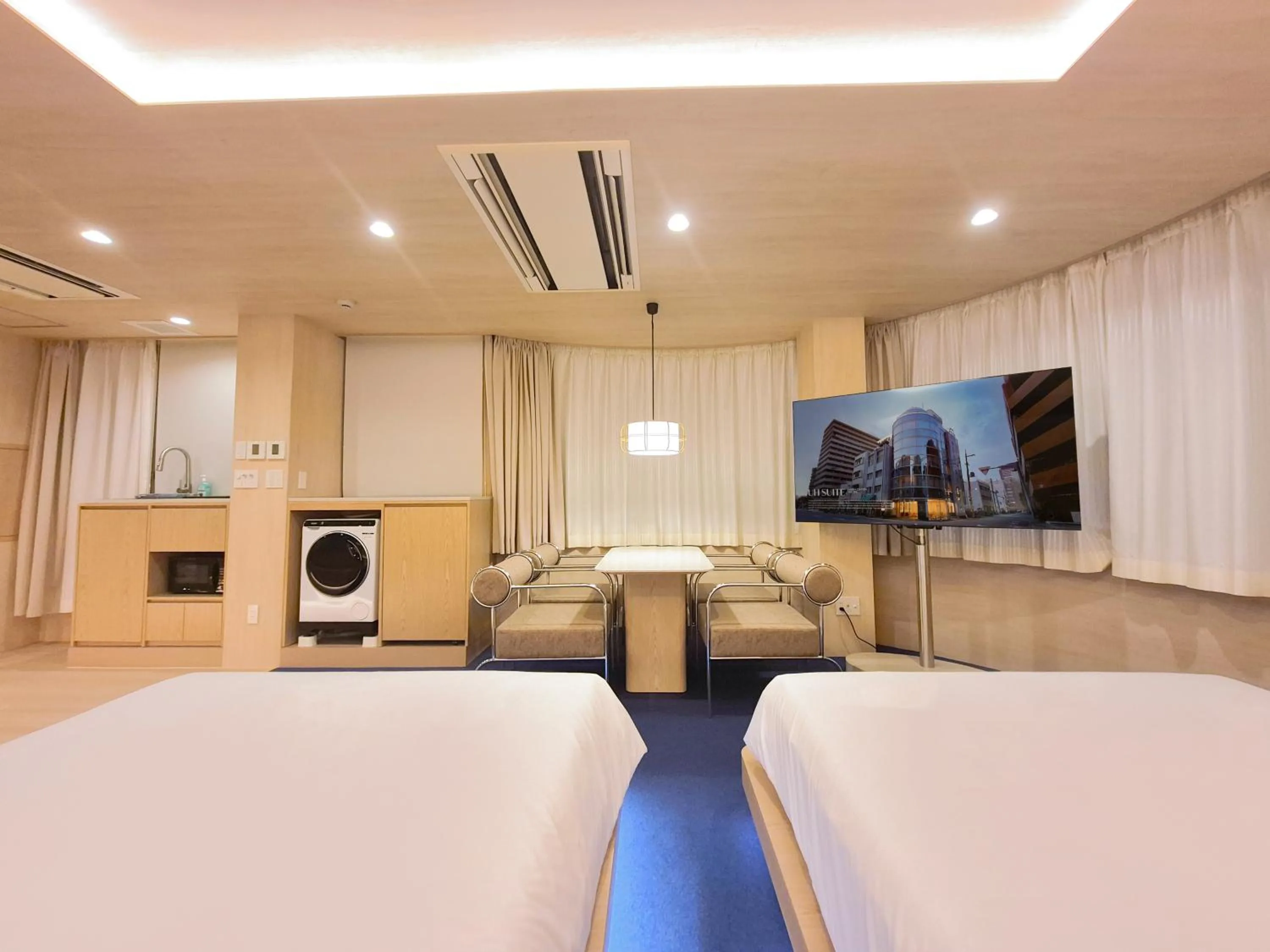 Bed in UH Suite Namba Station The Spa