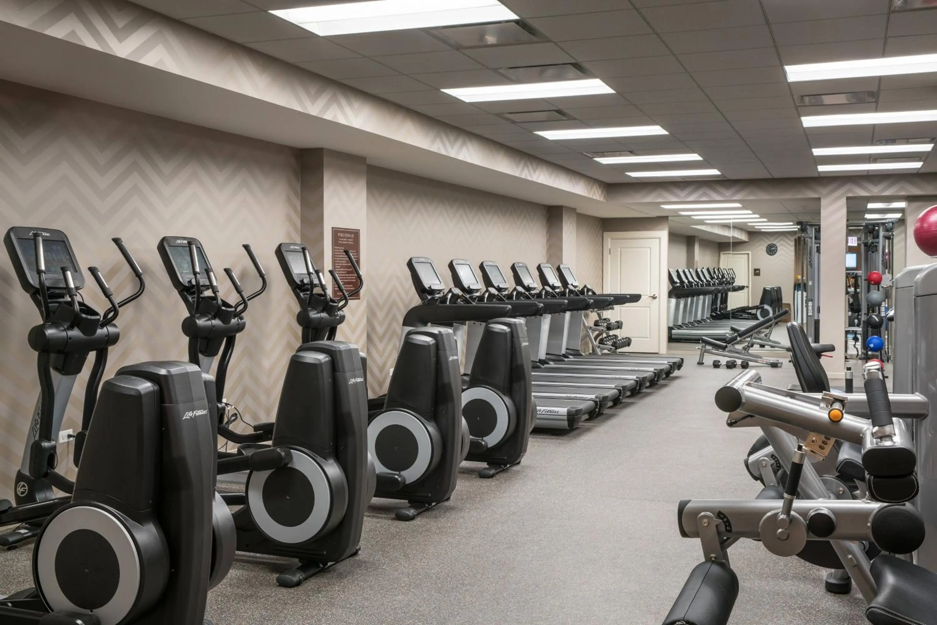 Fitness centre/facilities in Residence Inn by Marriott Chicago Downtown/Loop