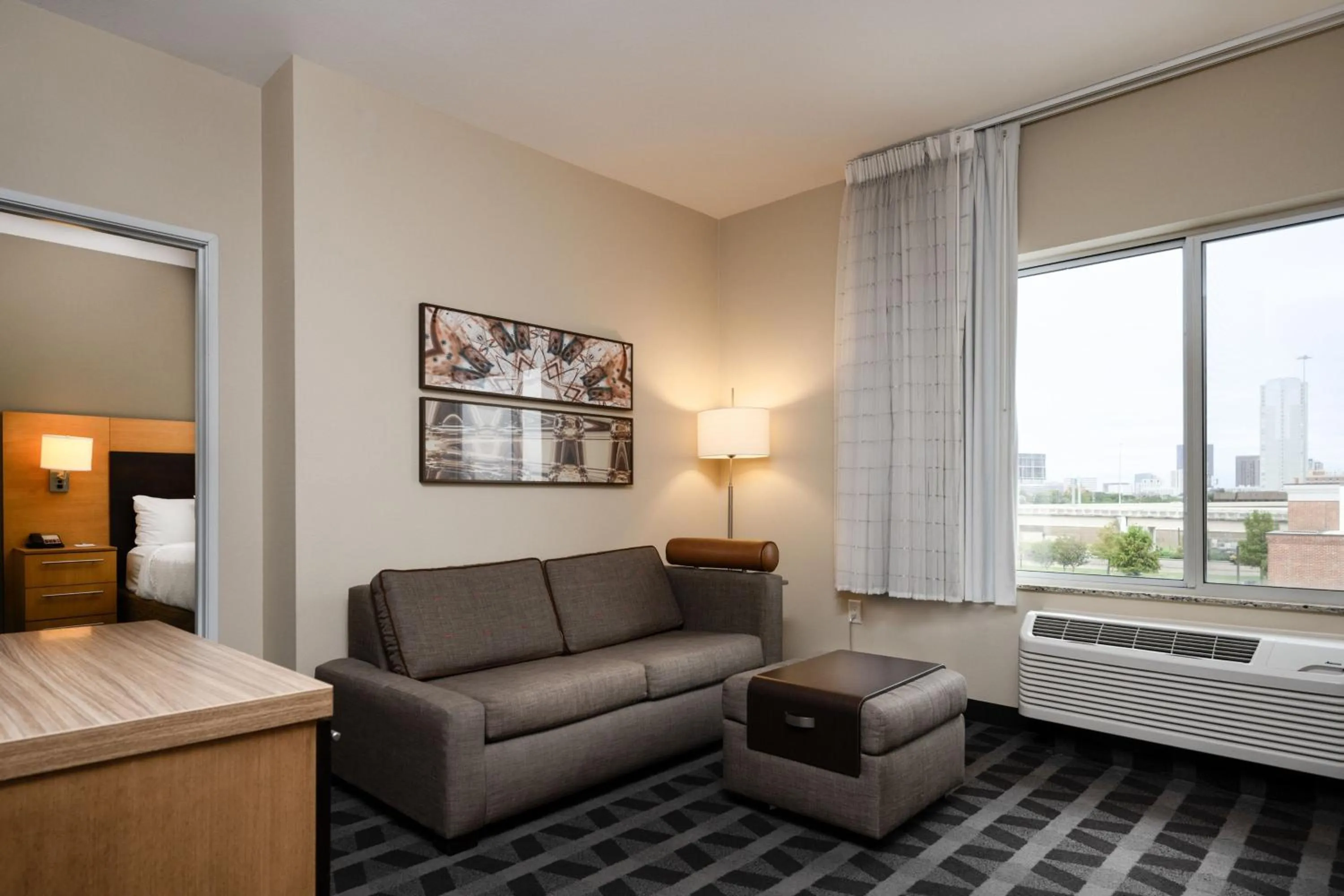 Living room in TownePlace Suites by Marriott Houston Galleria Area