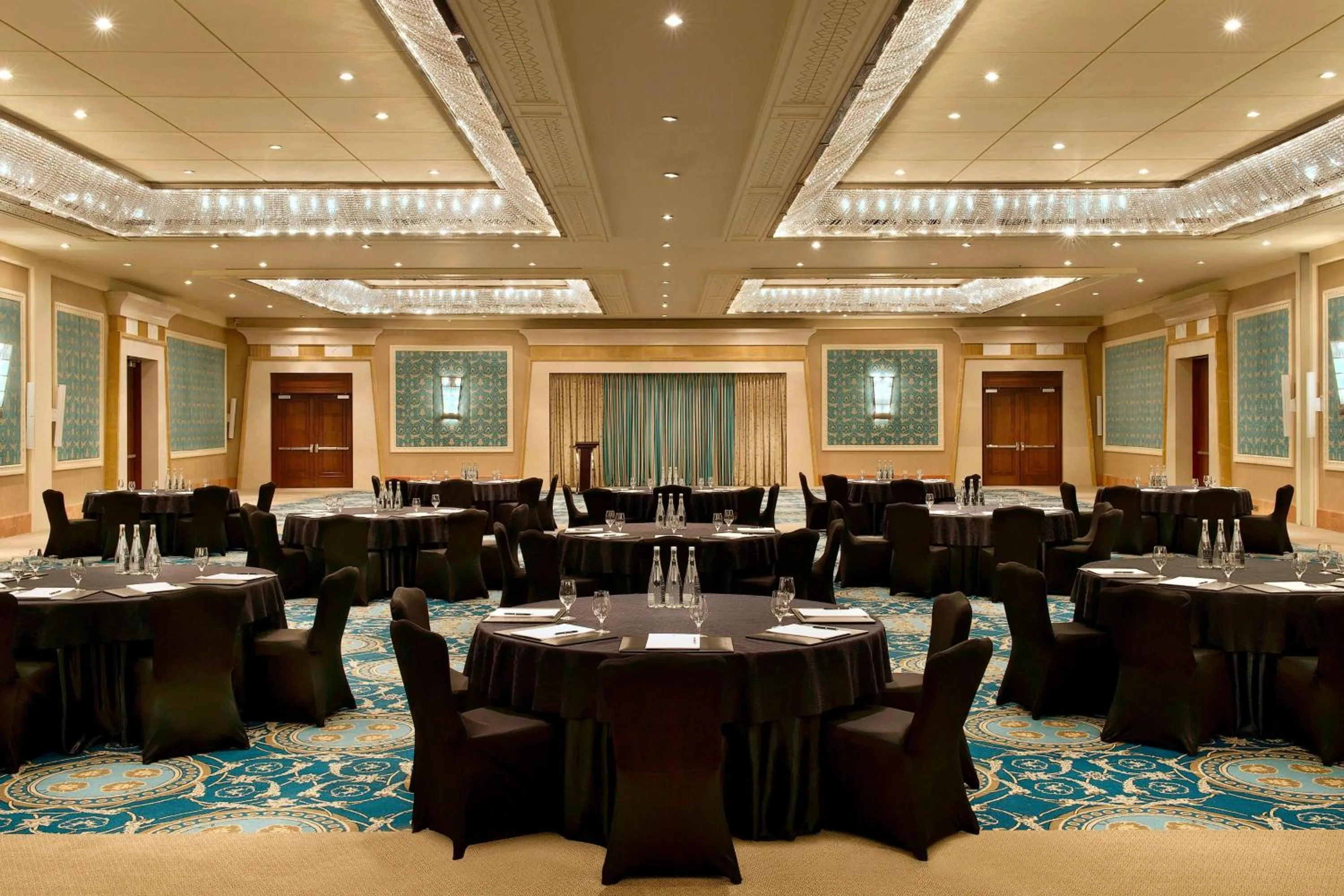 Meeting/conference room in The Nile Ritz-Carlton, Cairo