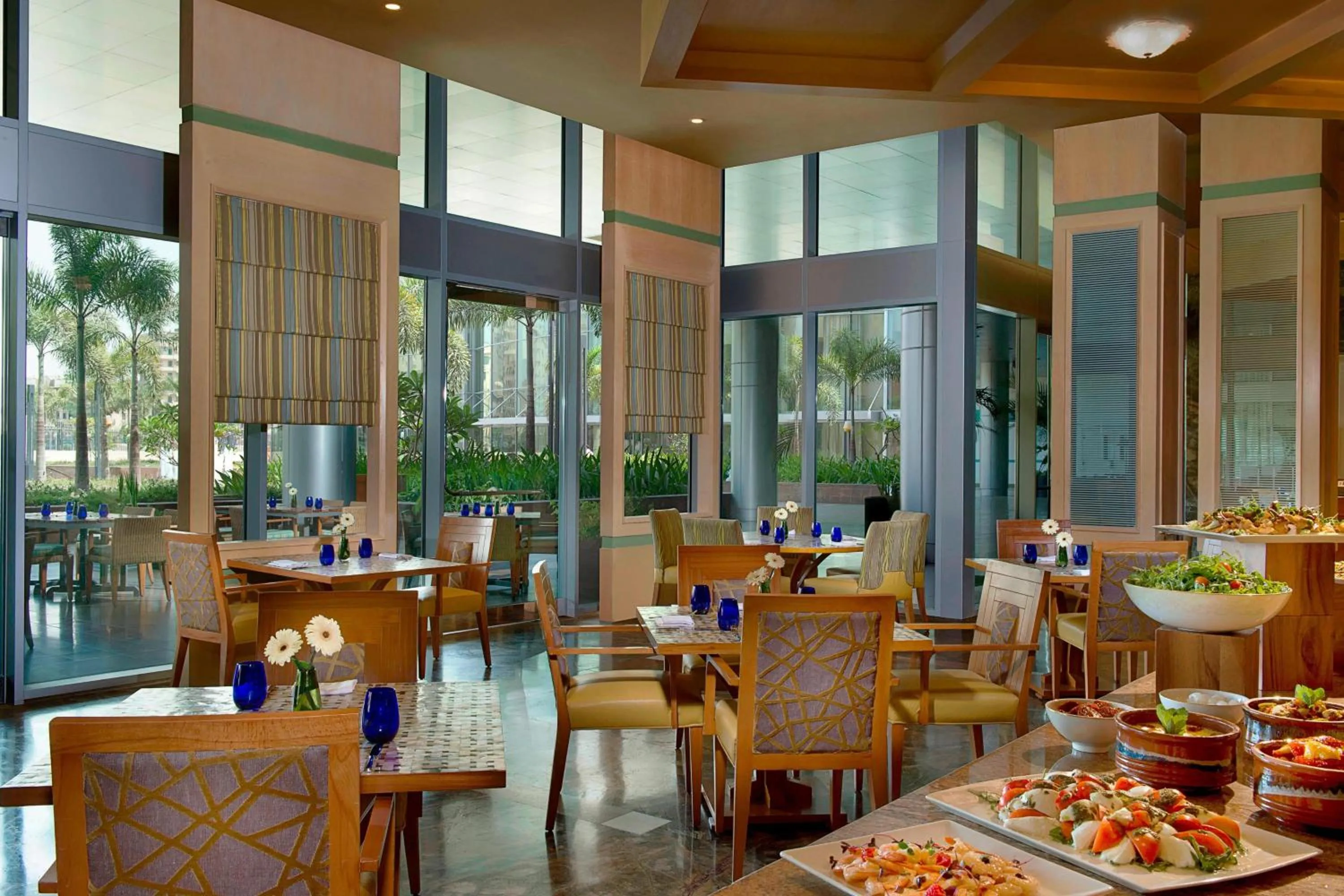 Restaurant/places to eat in The Nile Ritz-Carlton, Cairo