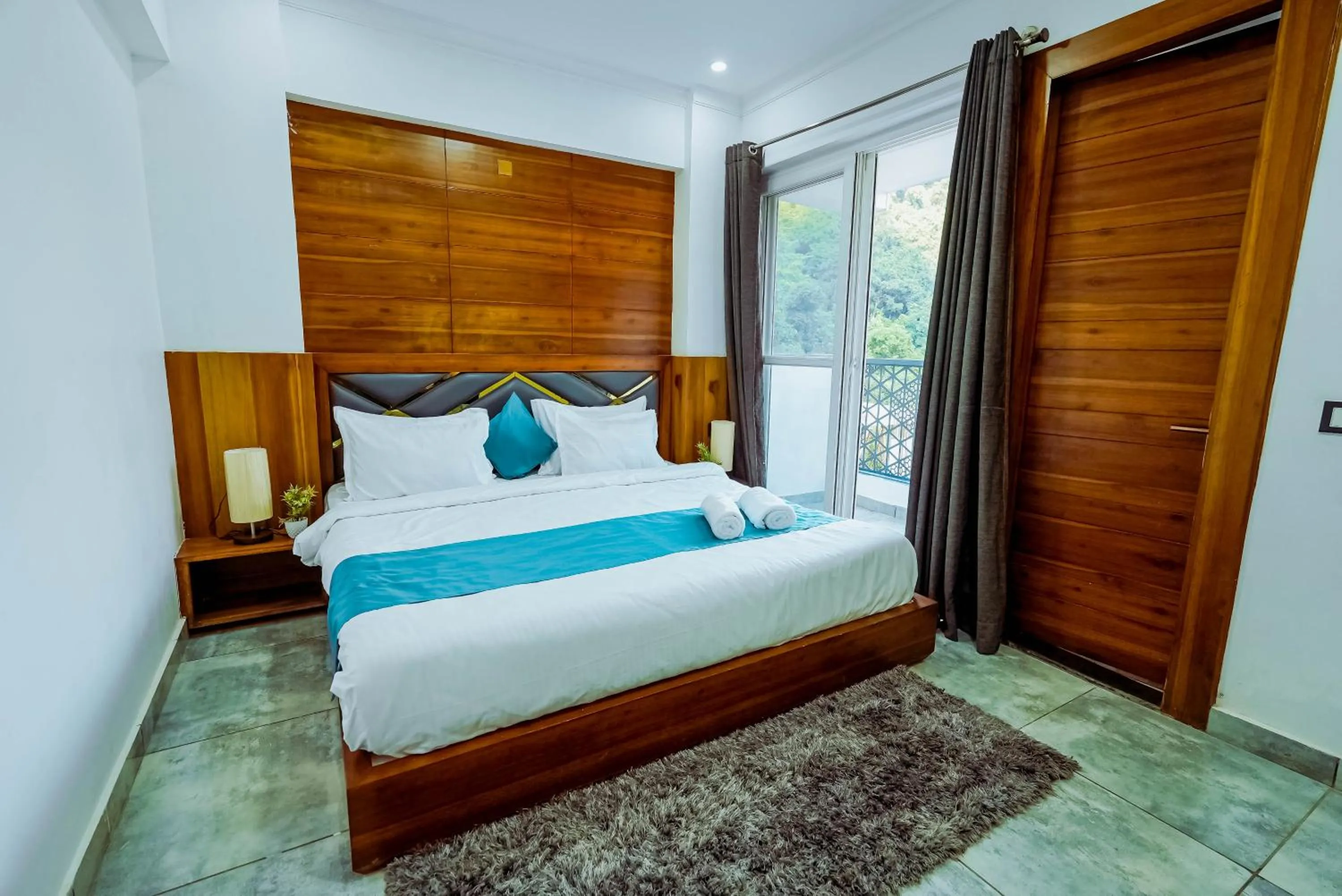 Bed in Hotel Tapovan Hills