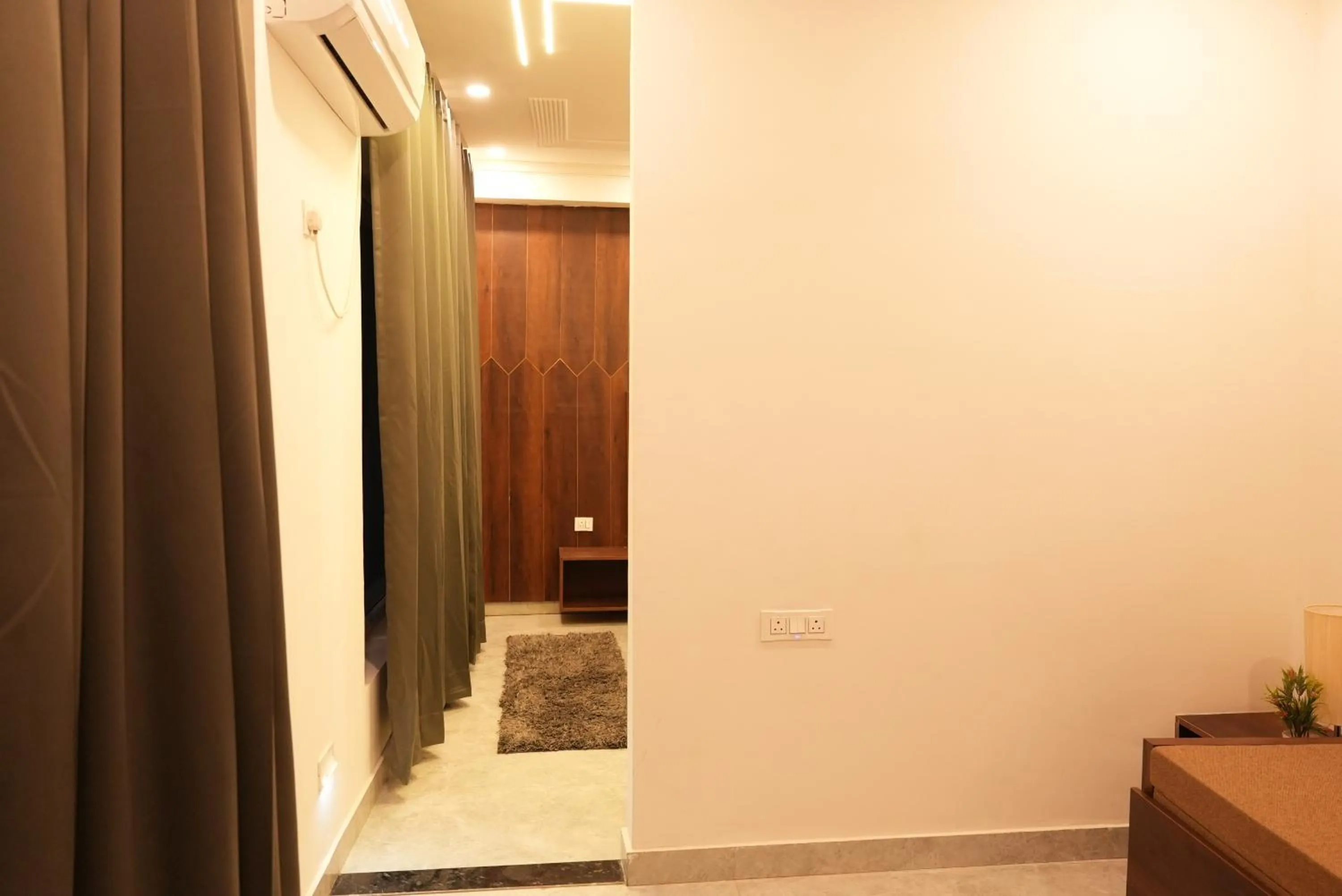 Photo of the whole room in Hotel Tapovan Hills