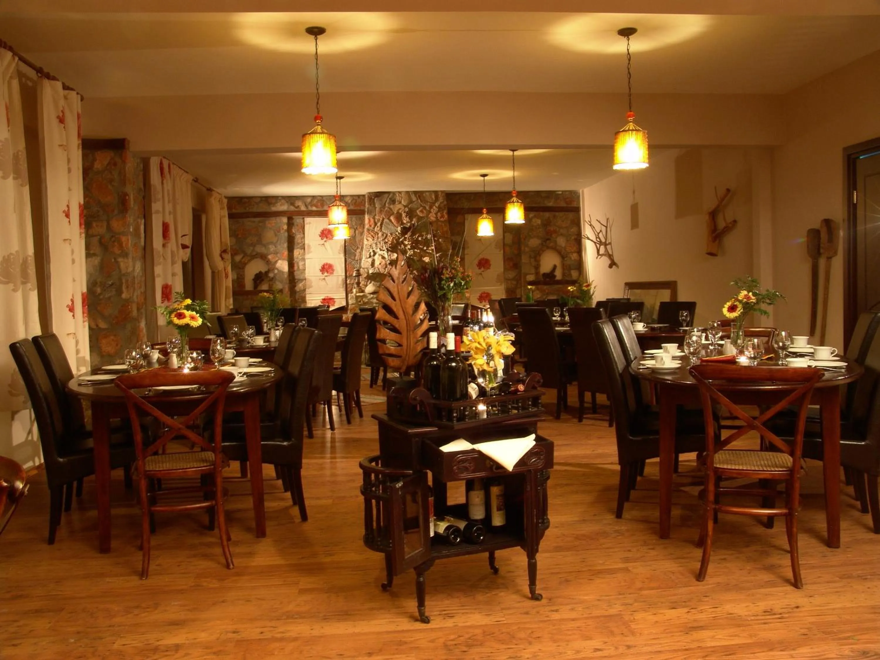 Lounge or bar in Aloni Toy Kir Thanasi Hotel & Spa