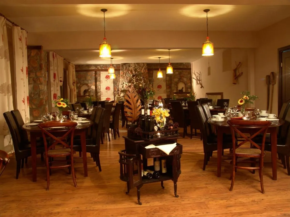 Restaurant/places to eat in Aloni Toy Kir Thanasi Hotel & Spa