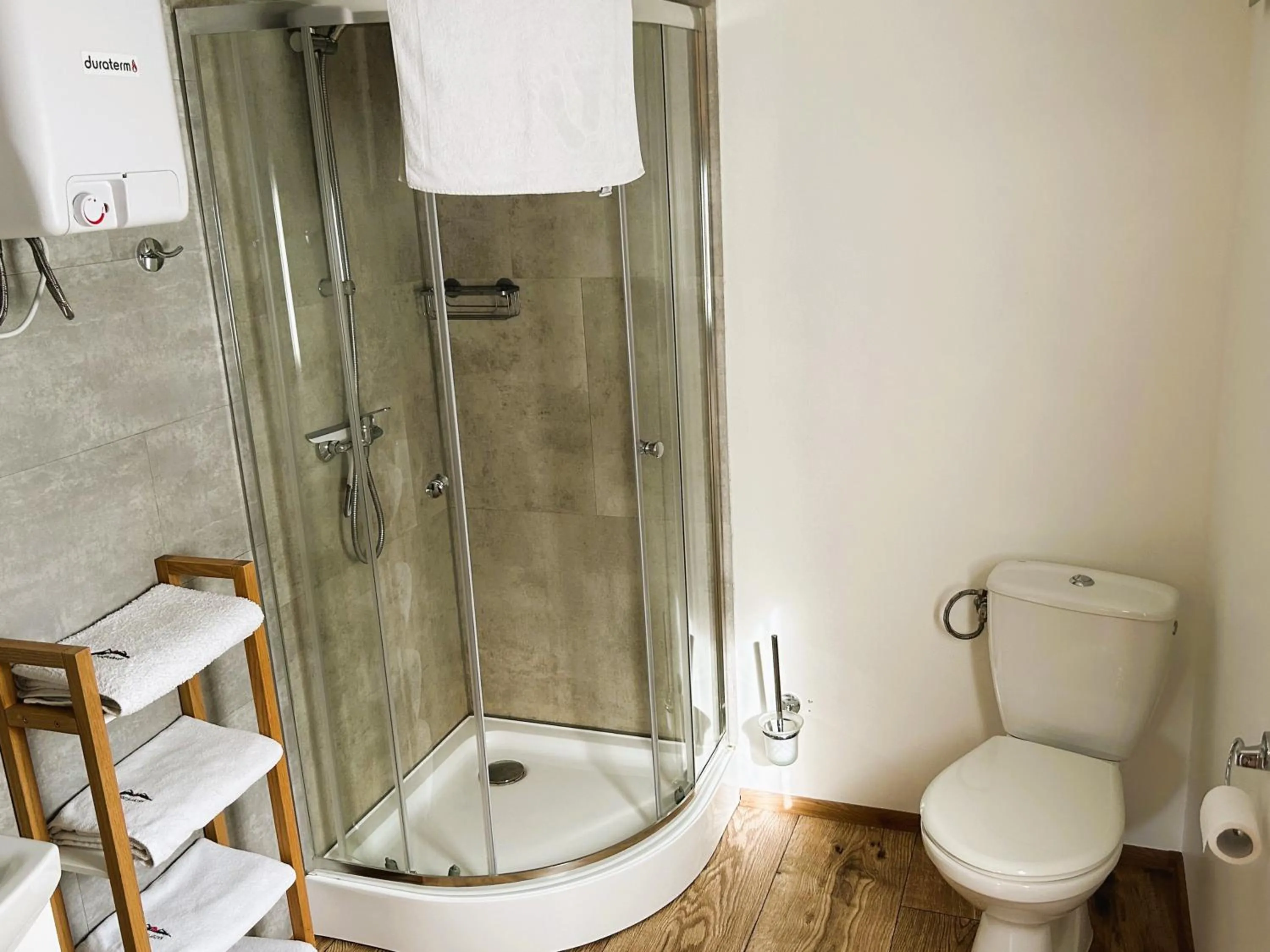 Shower in Pod Chmielarzem