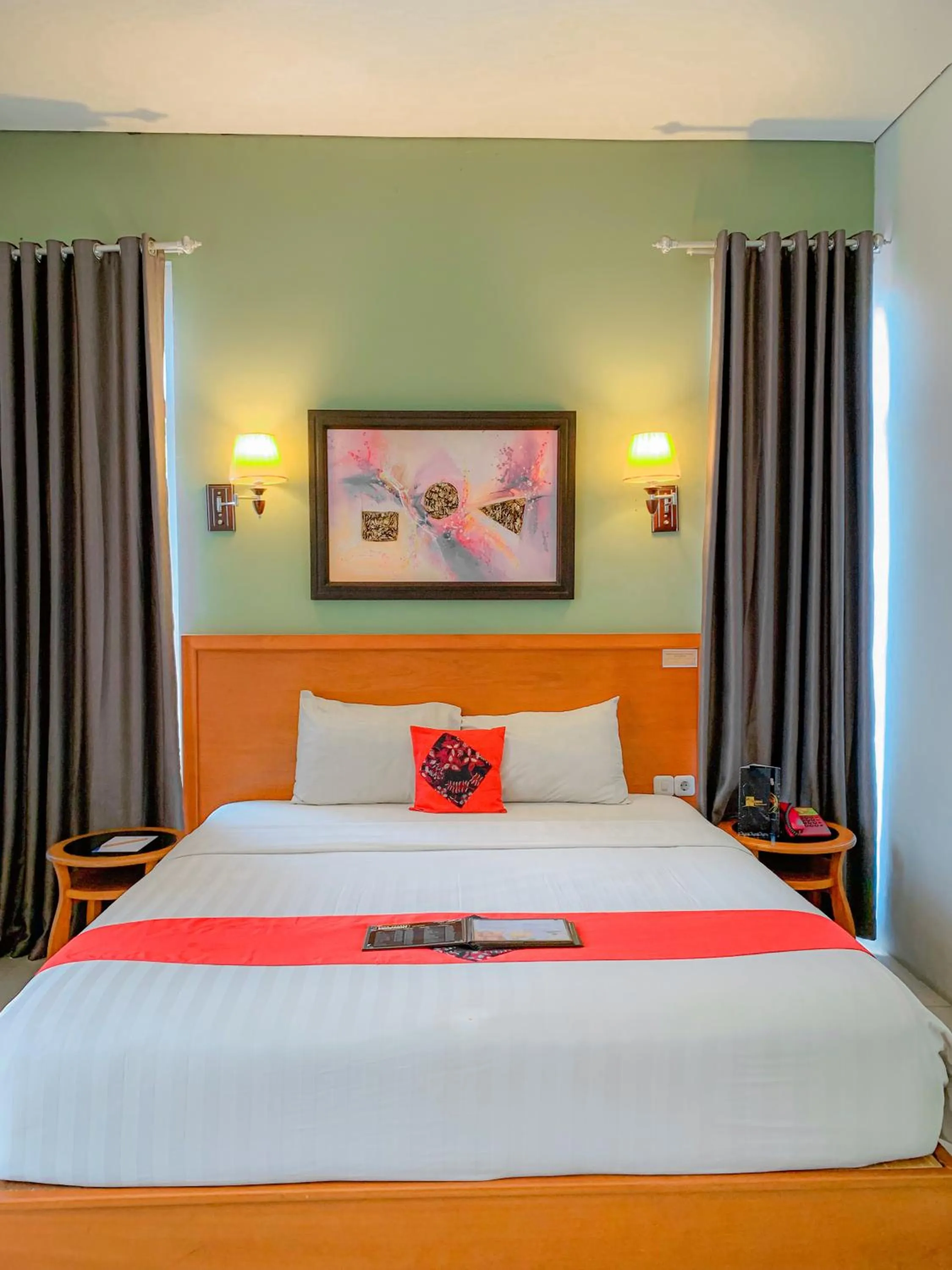 Property building, Bed in Prima SR Hotel & Convention Yogyakarta