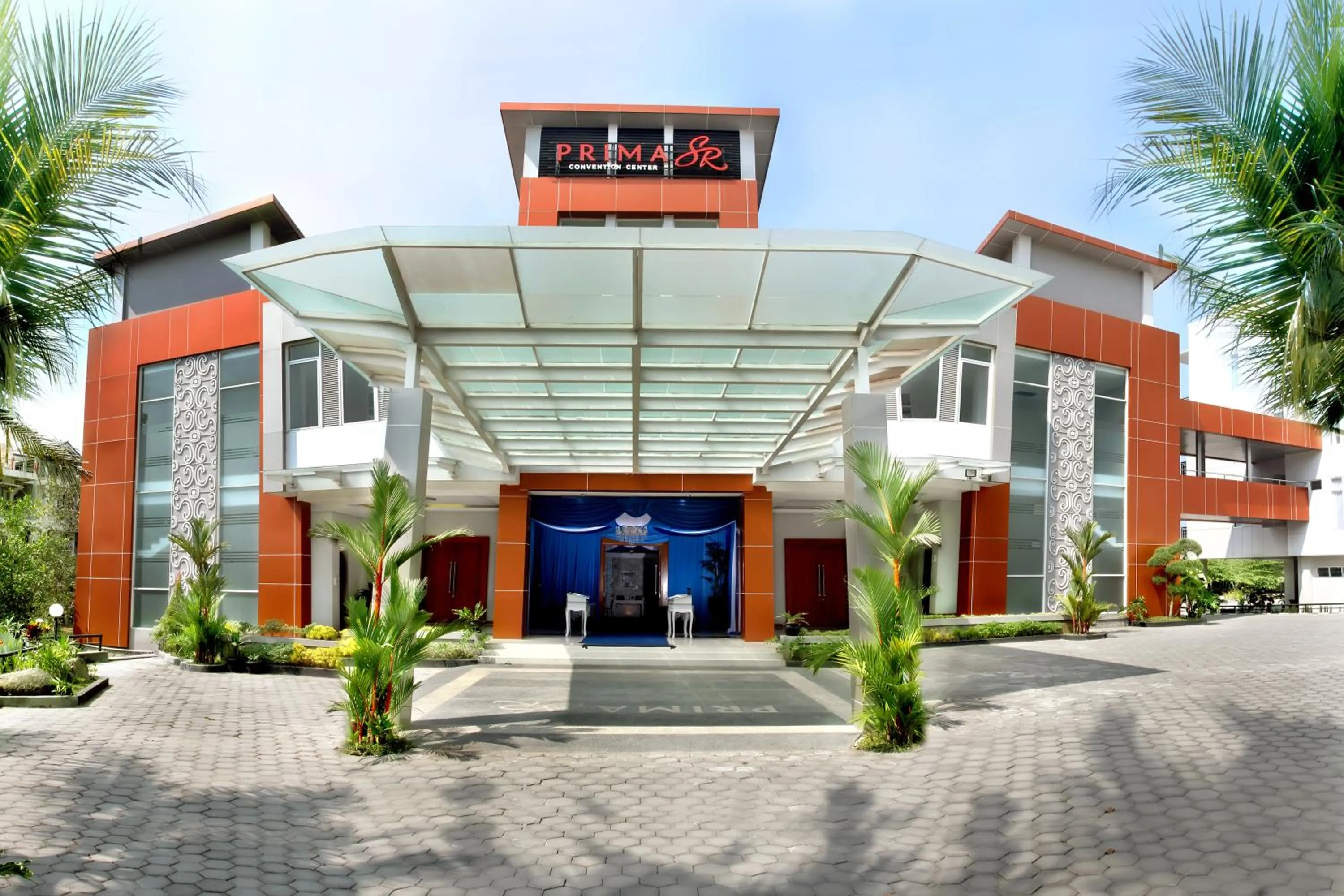 Property building in Prima SR Hotel & Convention Yogyakarta