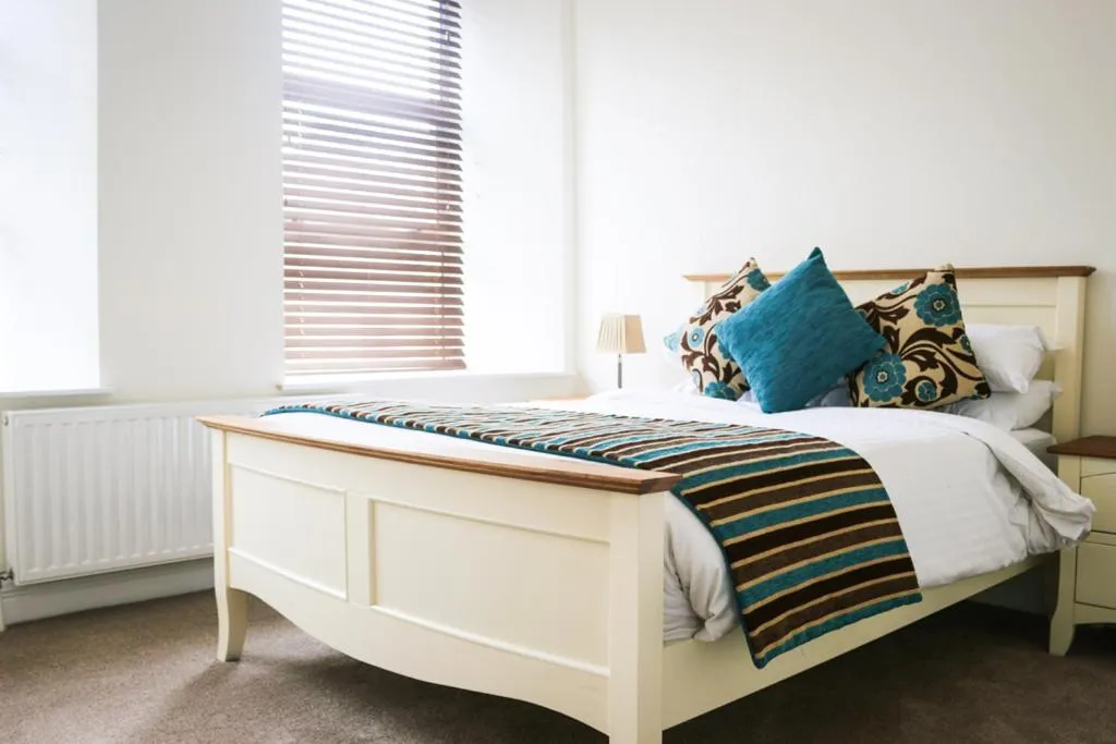 Bed in Cill Aodain Court Hotel