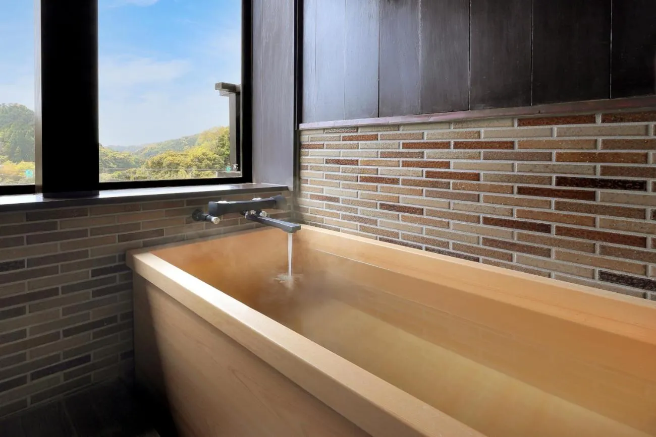 Bathroom in Ryokusuitei