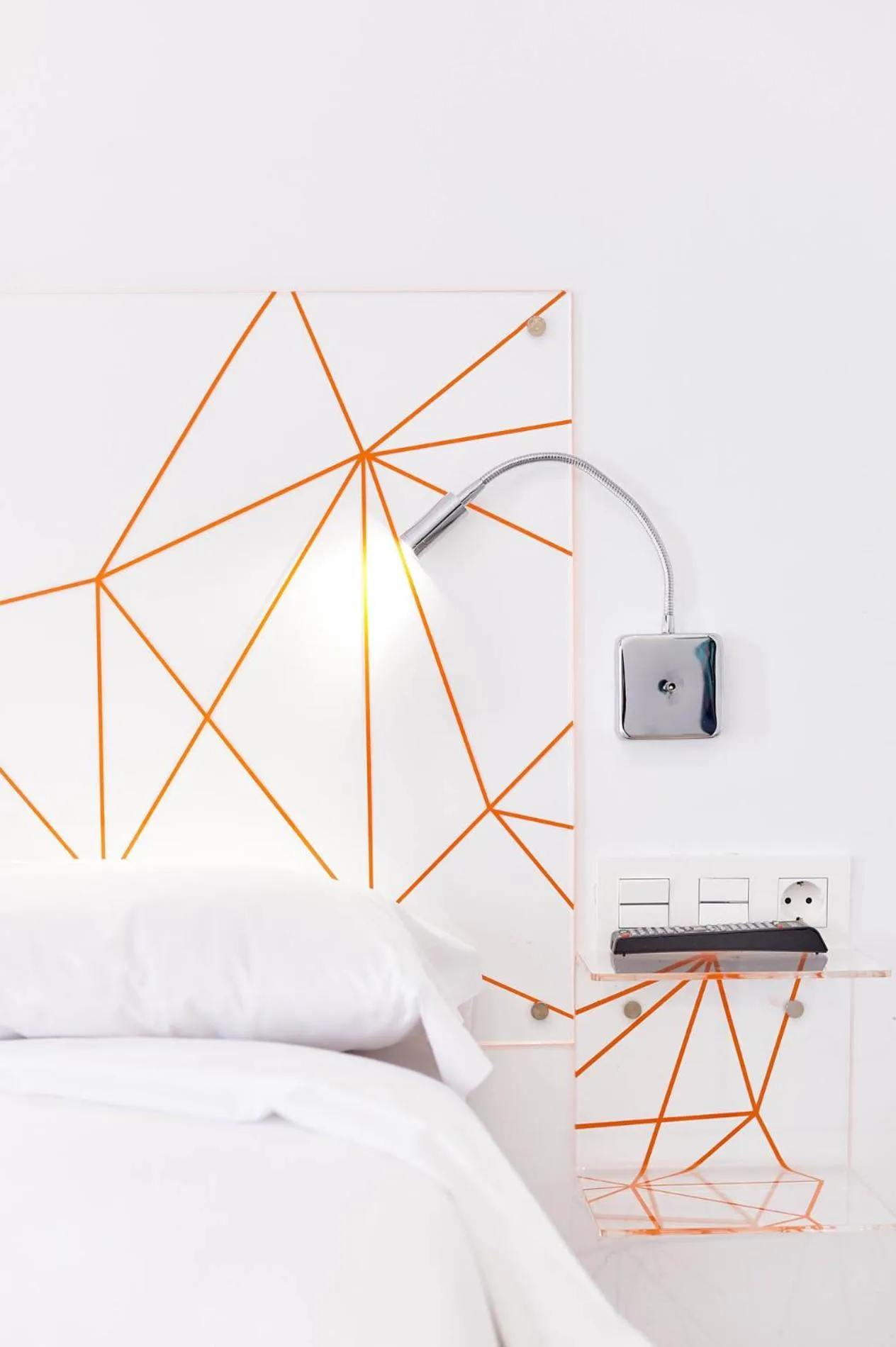 Bed in AMC Granada Hostal