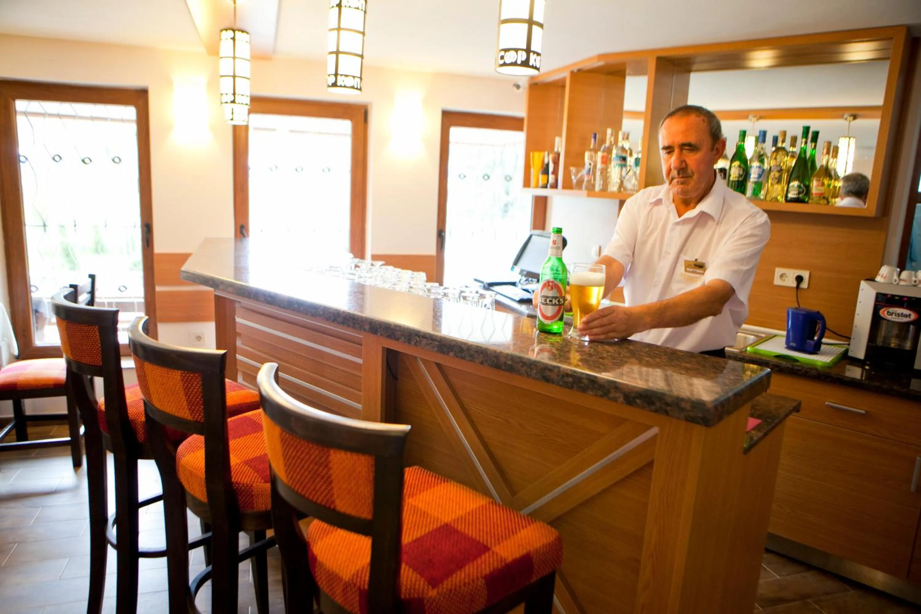 Lounge or bar in Hotel Coop Rozhen