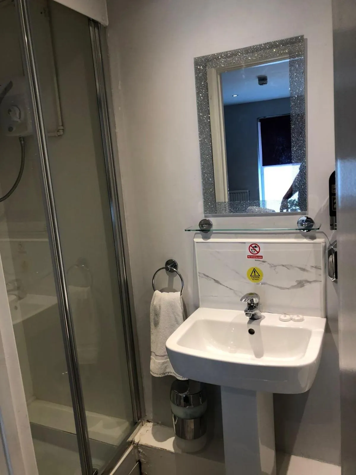 Bathroom in OYO Watton Vibe Hotel