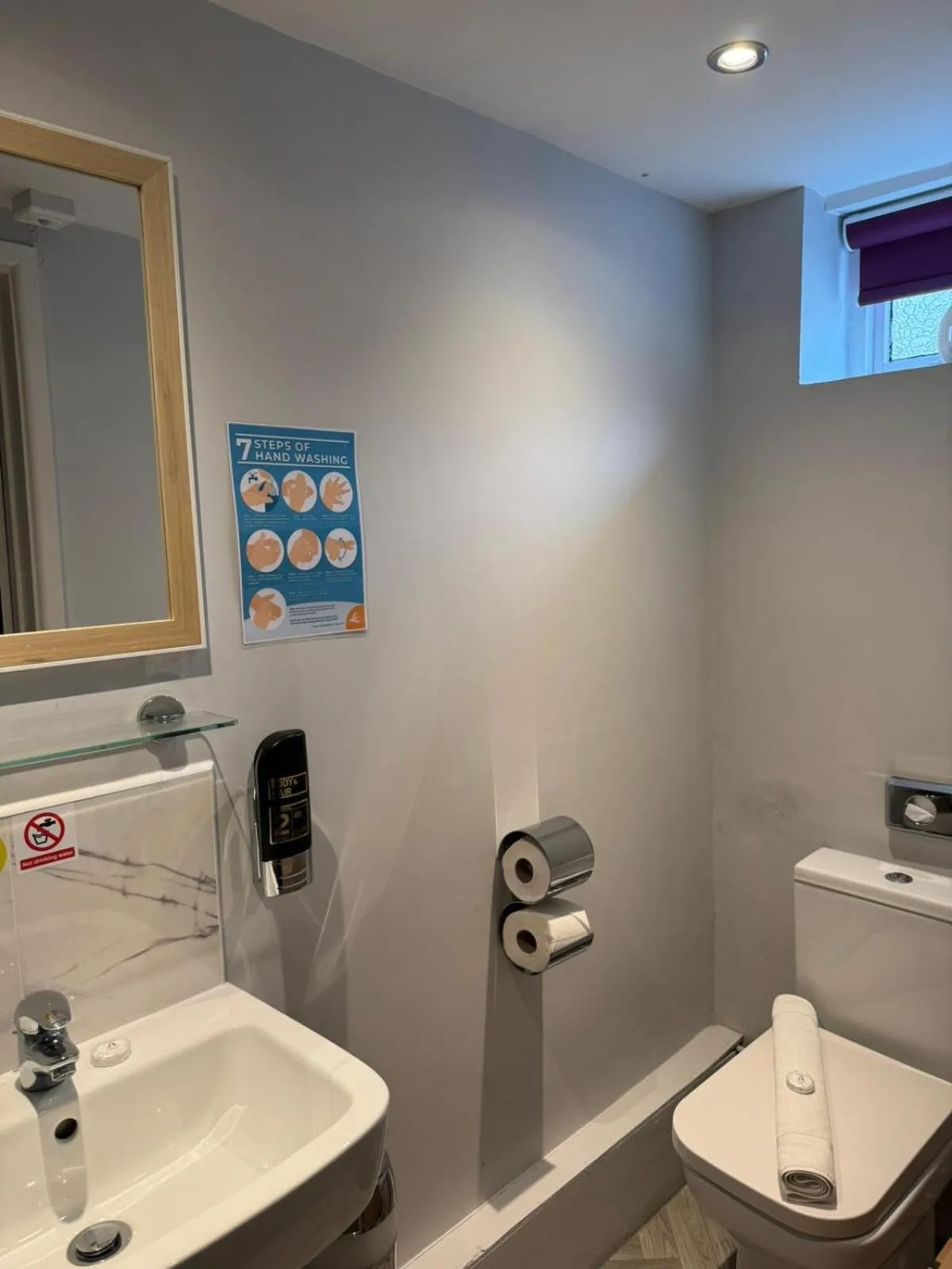 Bathroom in OYO Watton Vibe Hotel