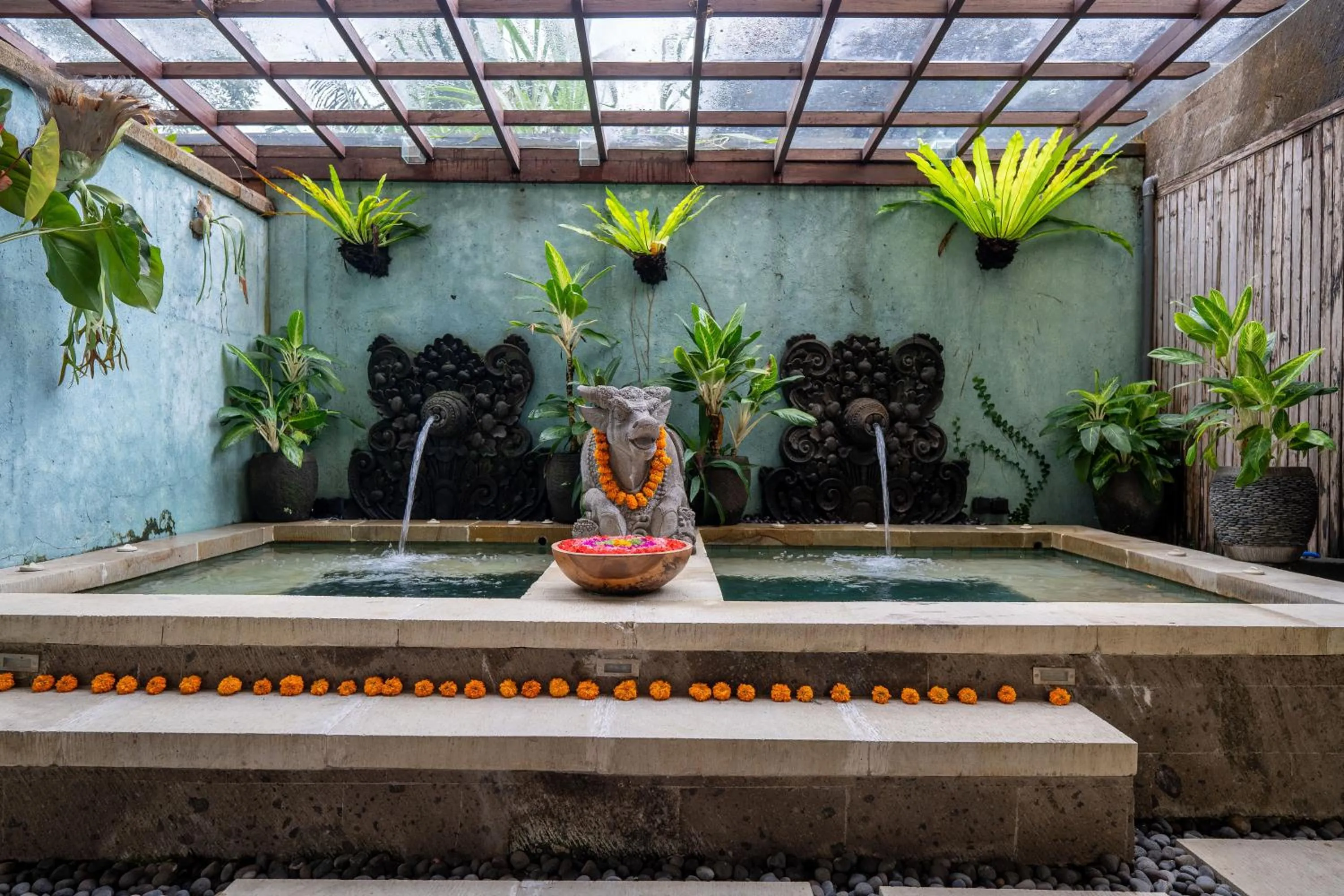 Hot Tub in Dwaraka The Royal Villas