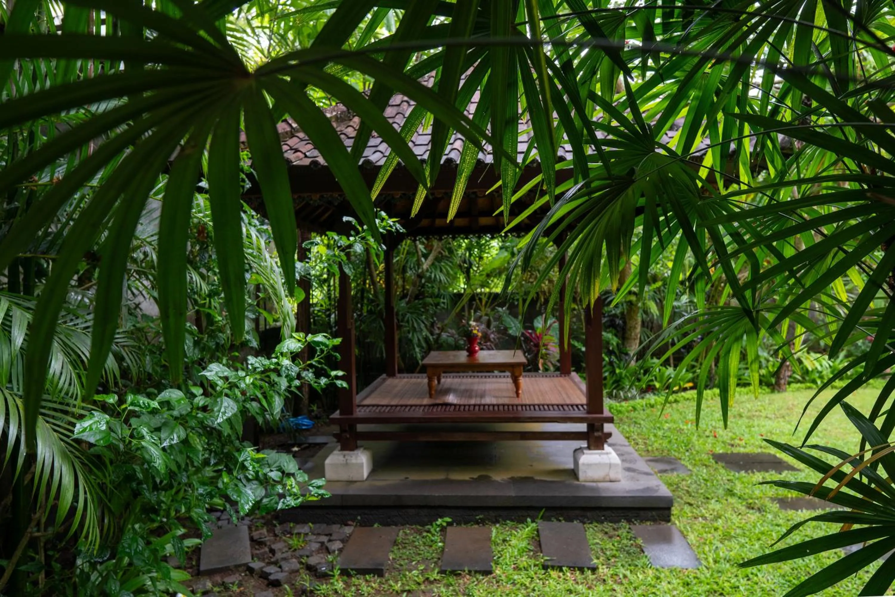 Garden in Dwaraka The Royal Villas