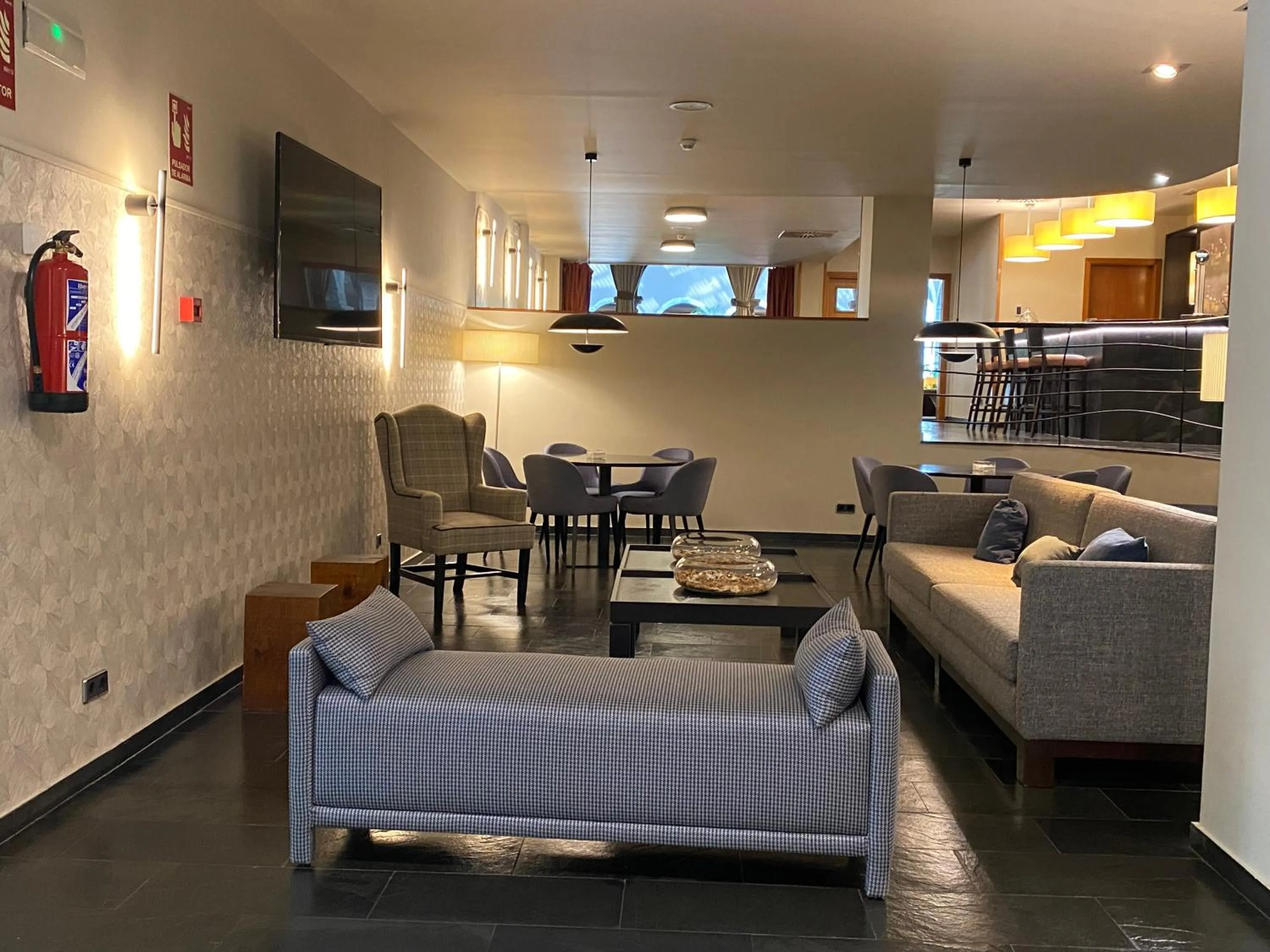 Lounge or bar in Parador De La Seu D'urgell